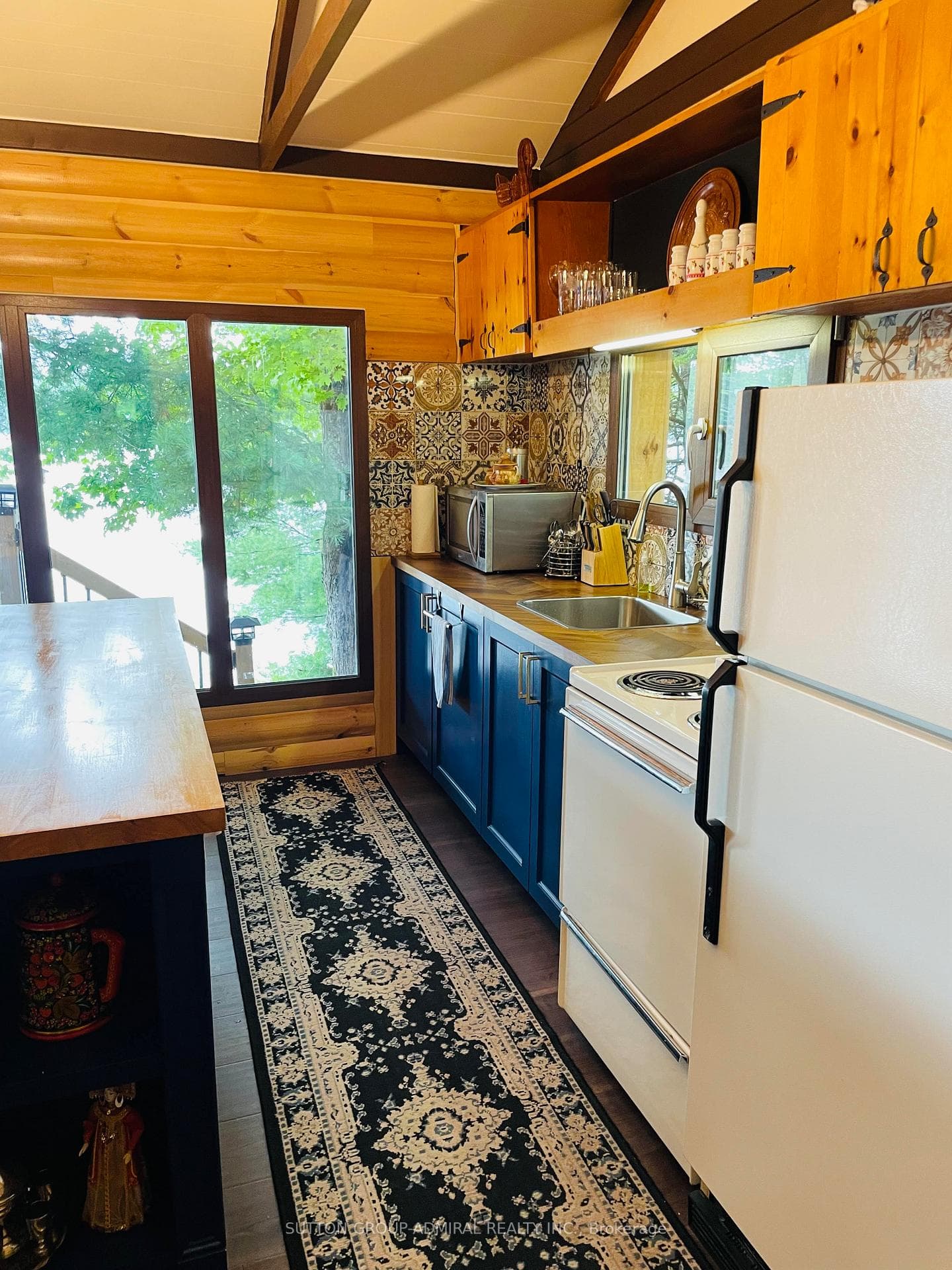 1031 Ward Lane photo 13