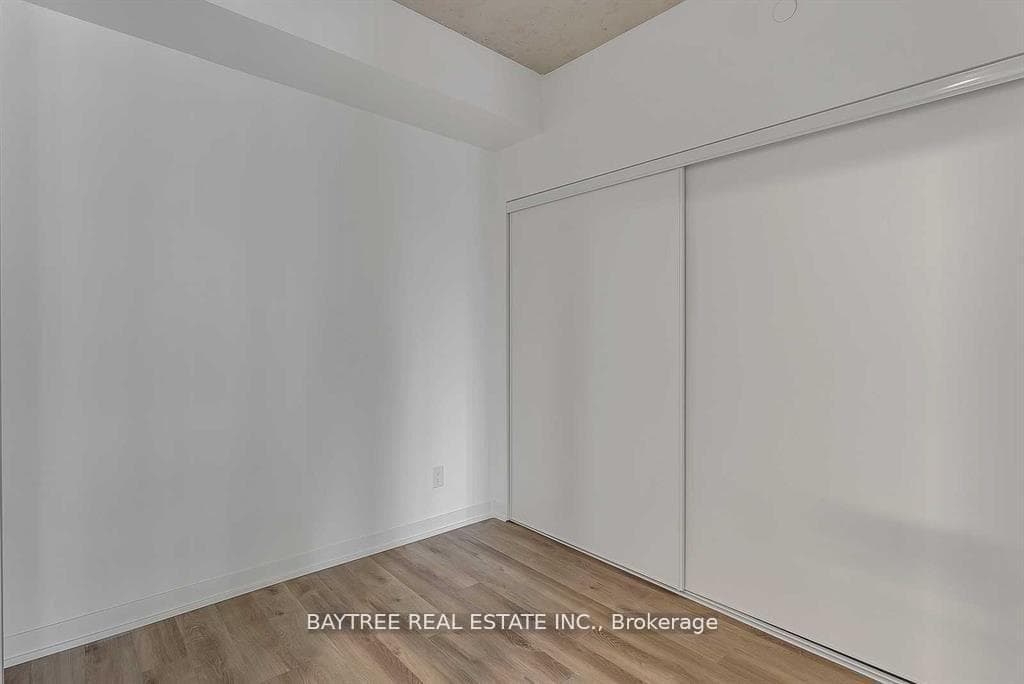 1808 St Clair Avenue Unit 201 photo 16
