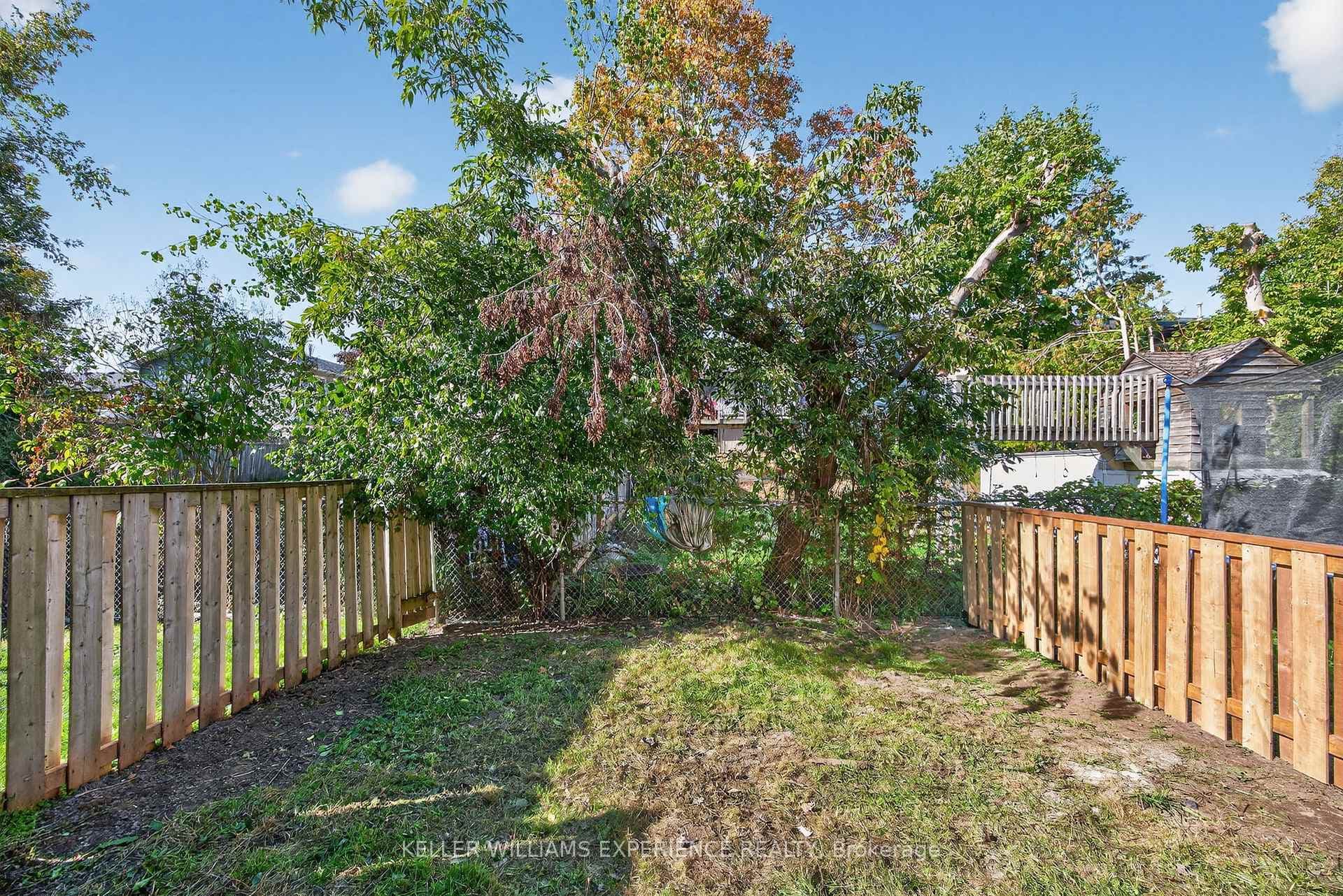 12 LANKIN Boulevard Unit #22 photo 39