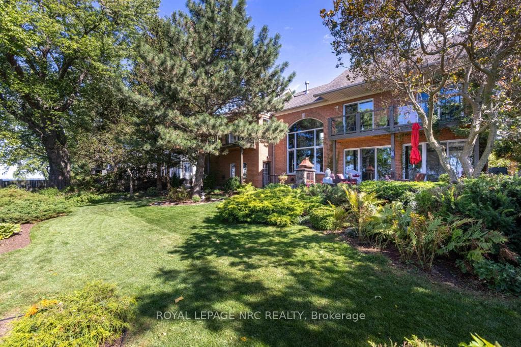 11 Abbey Avenue photo 40