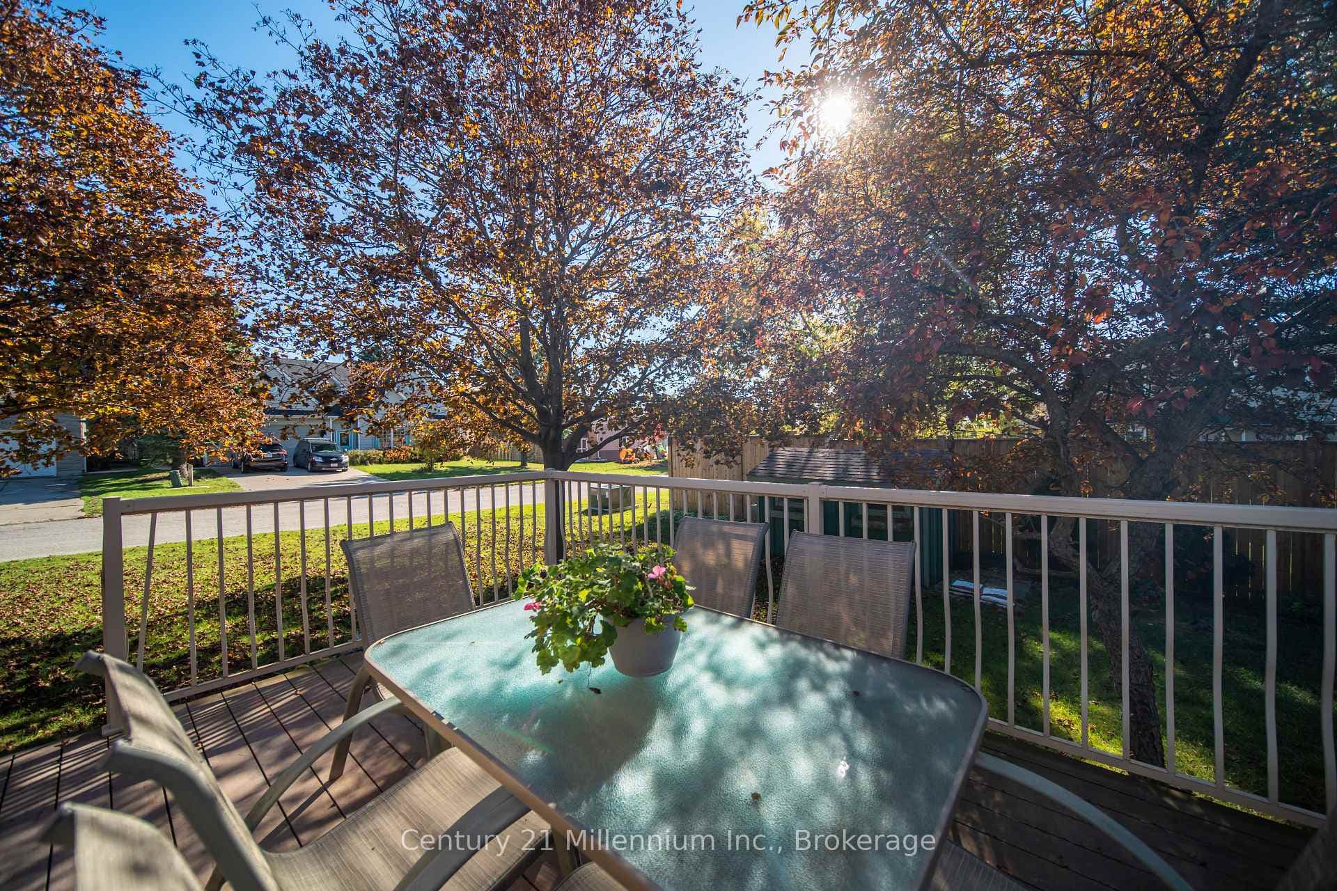 750 Baird Street photo 7