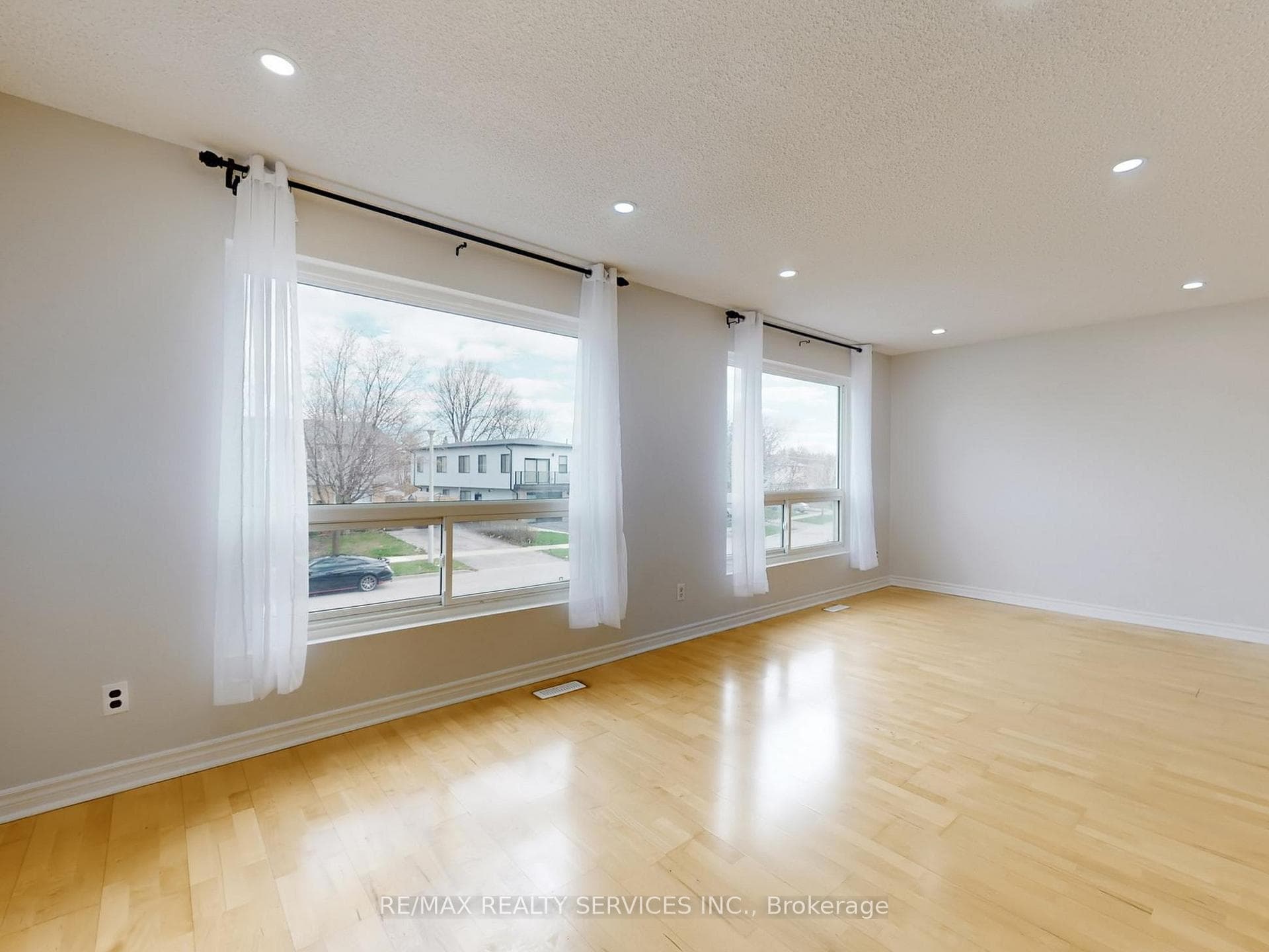 9 Glenridge Road photo 24