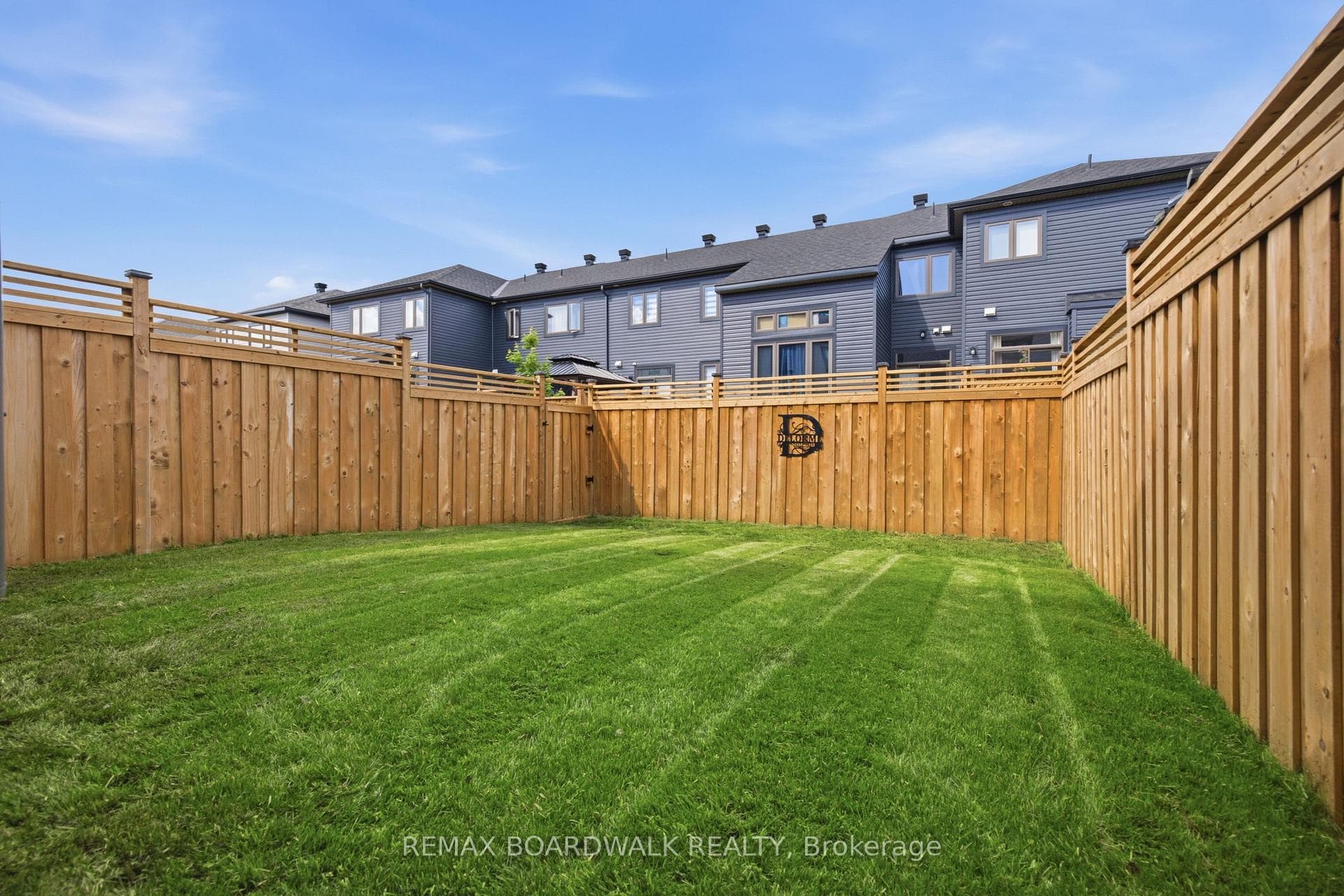 102 Patchell Place photo 34