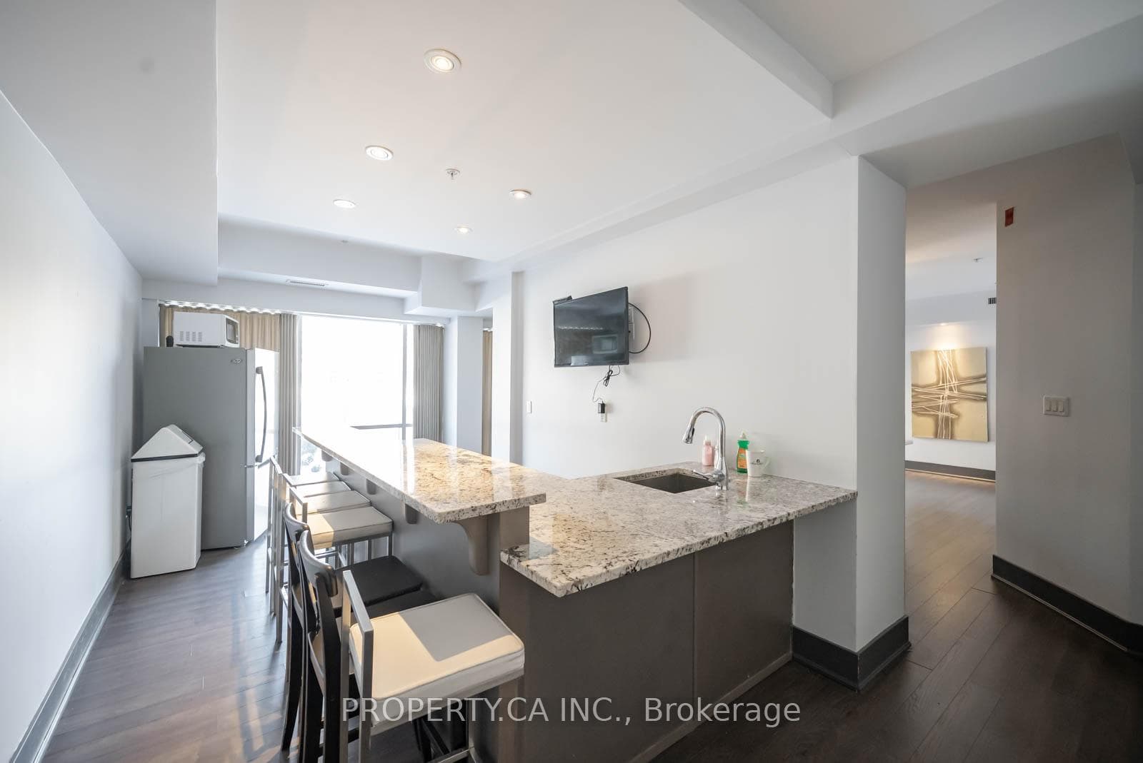 570 Lolita Gardens Unit 144 photo 24