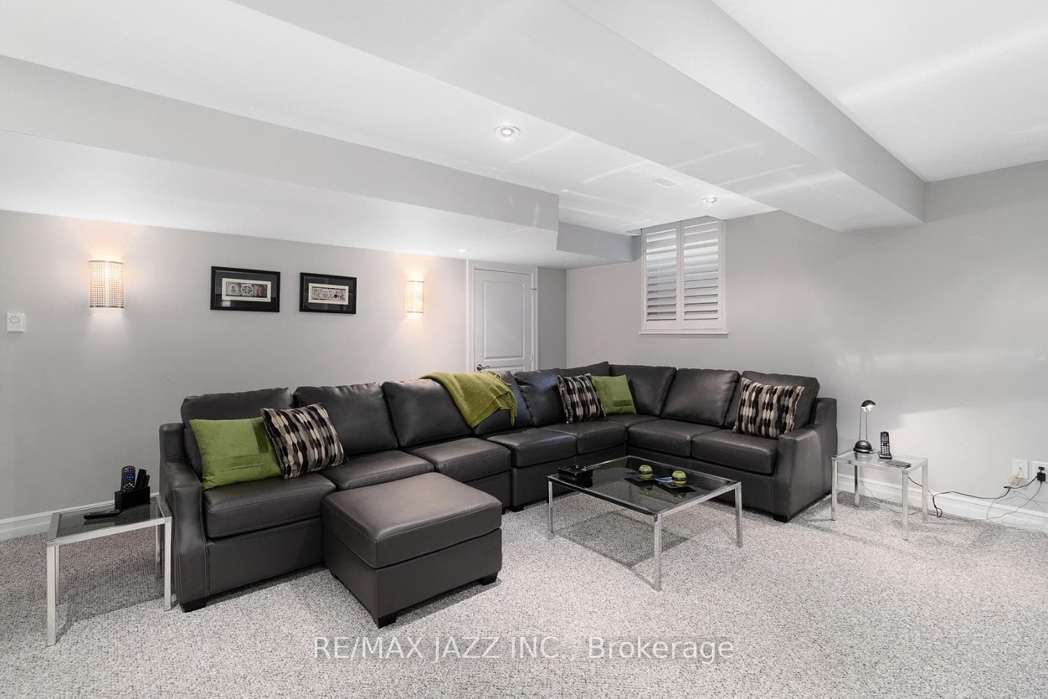 11 Rowland Court photo 22
