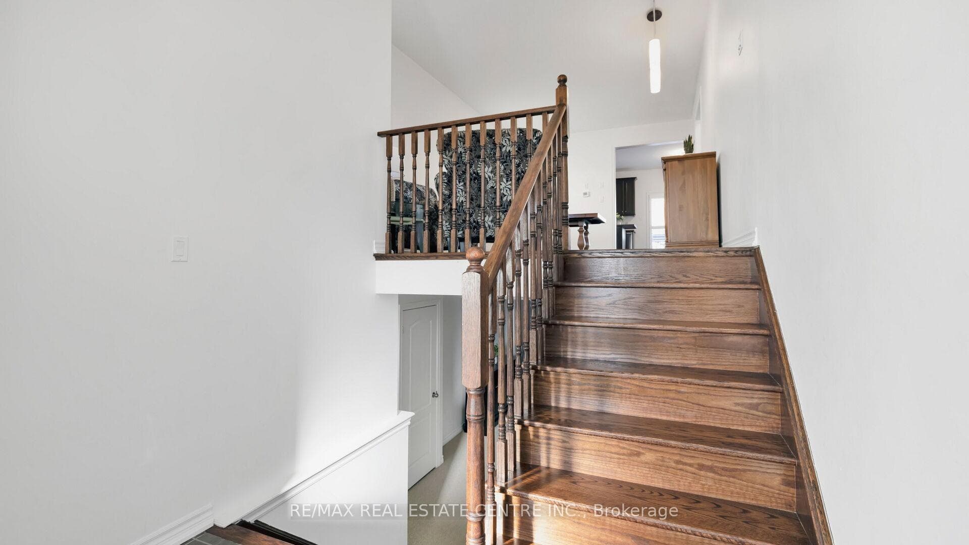 634 Hammond Street photo 5