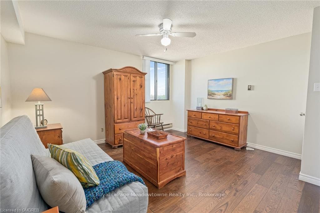 81 MILLSIDE Drive Unit 802 photo 20