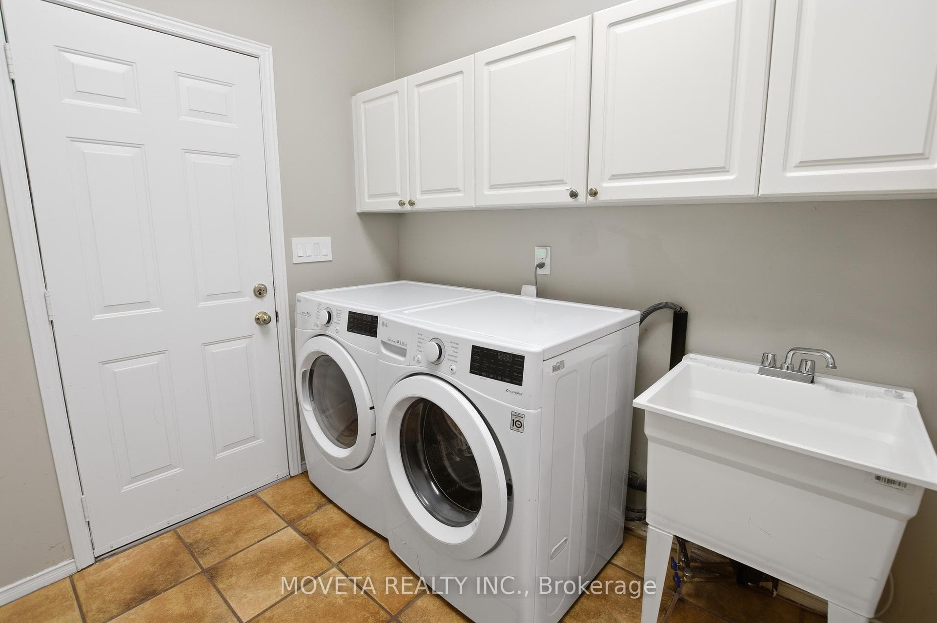 30 Briardale Place photo 27