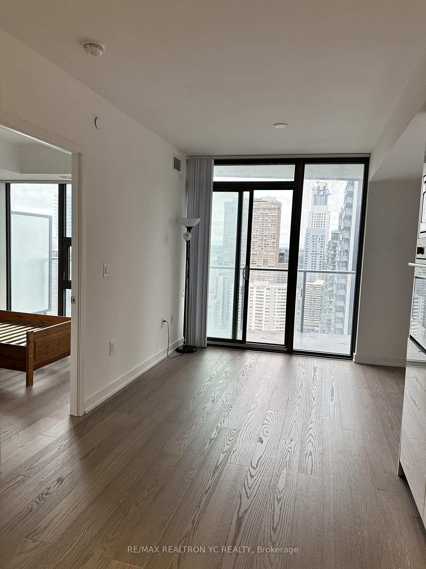 11 Wellesley Street Unit 3409 photo 9