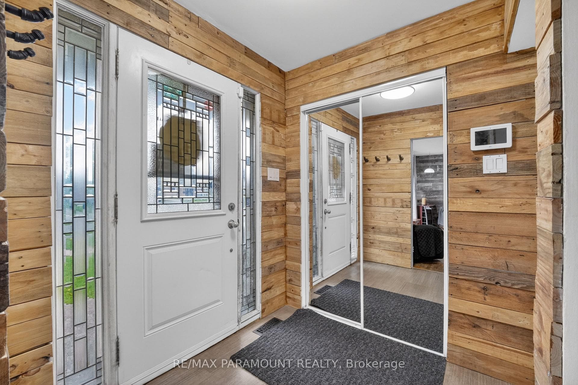 250 Avondale Boulevard photo 6
