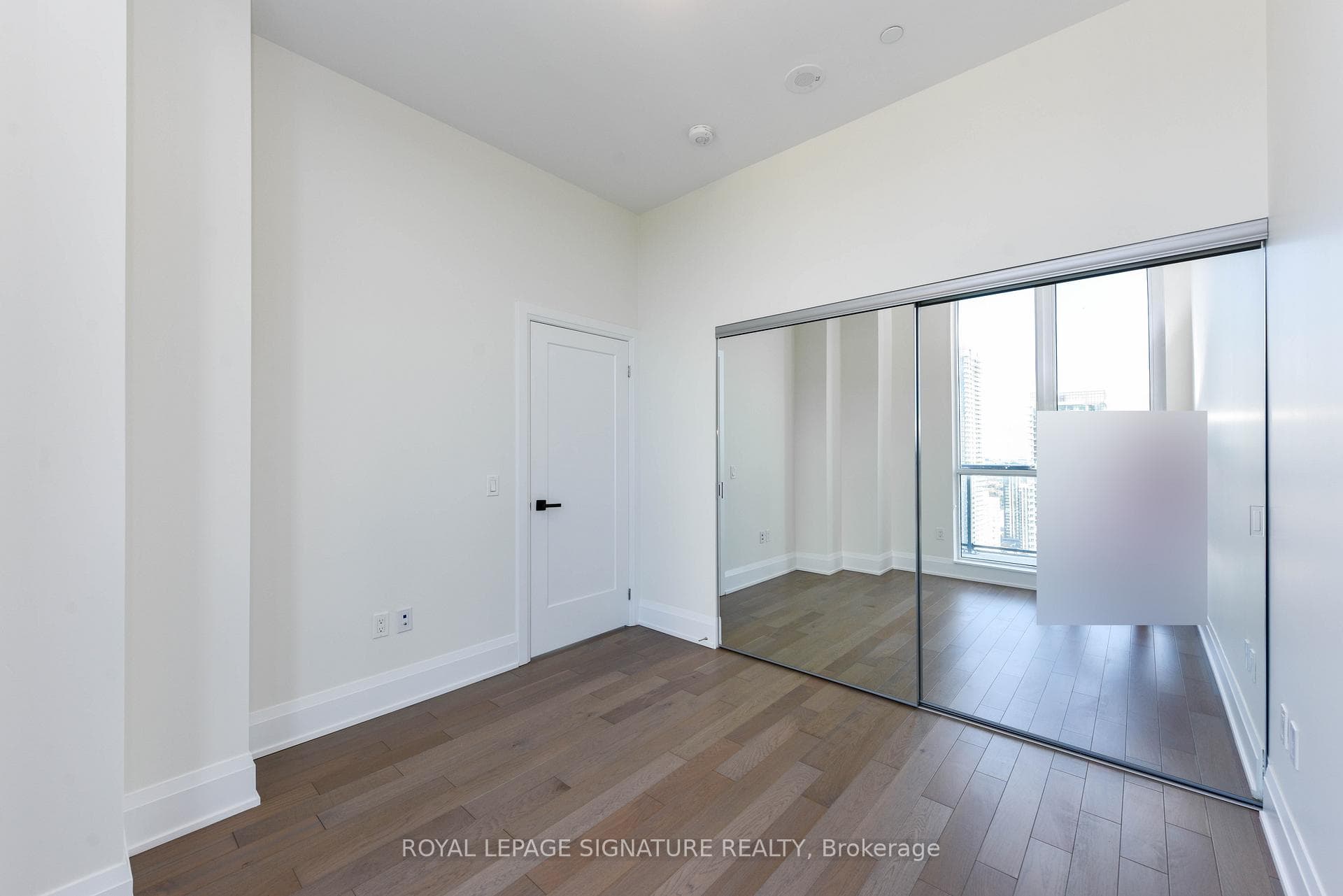 4055 Parkside Village Drive Unit PH3 photo 29