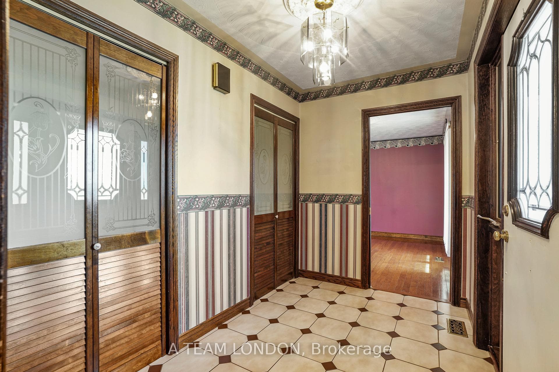 9788 Tower Road photo 5