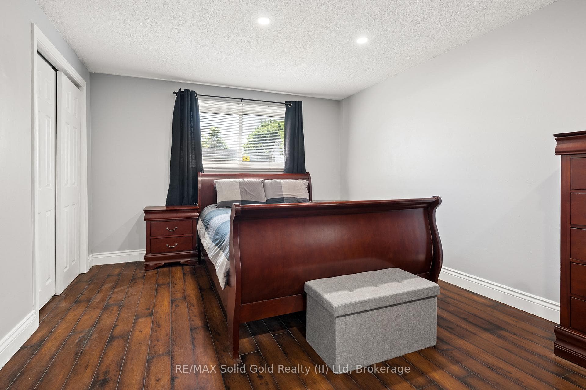 103 Belwood Crescent photo 15