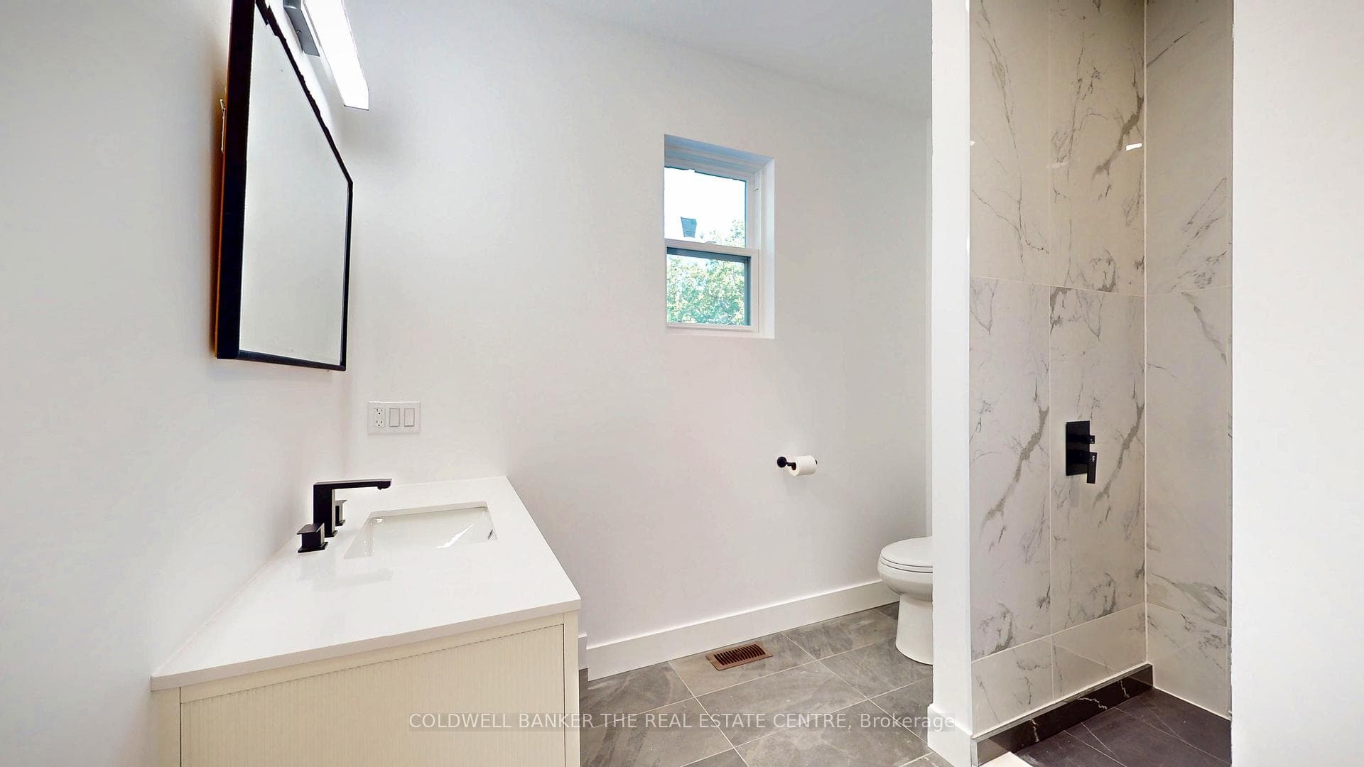 60 Gray Street photo 14