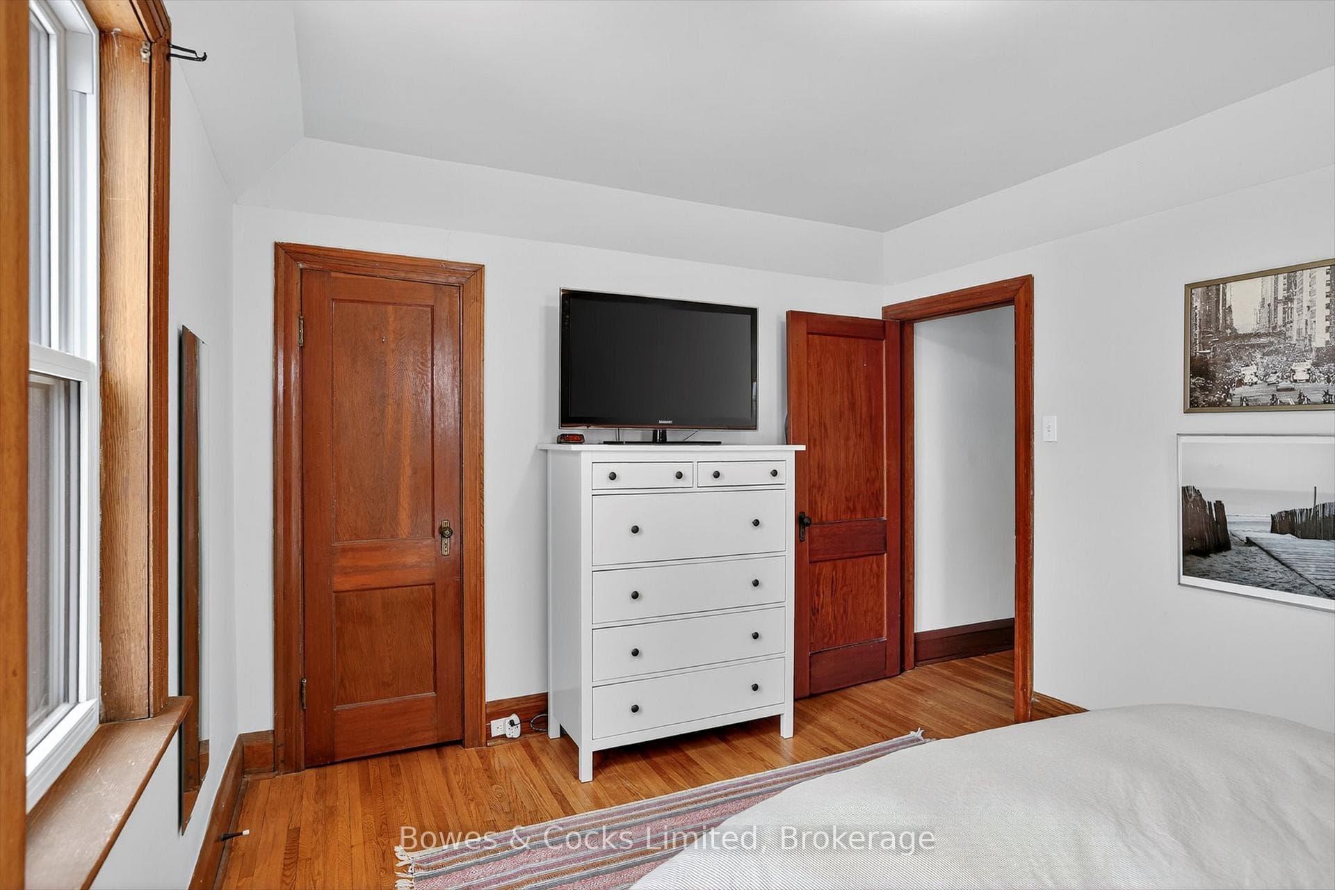 712 Bethune Street photo 29