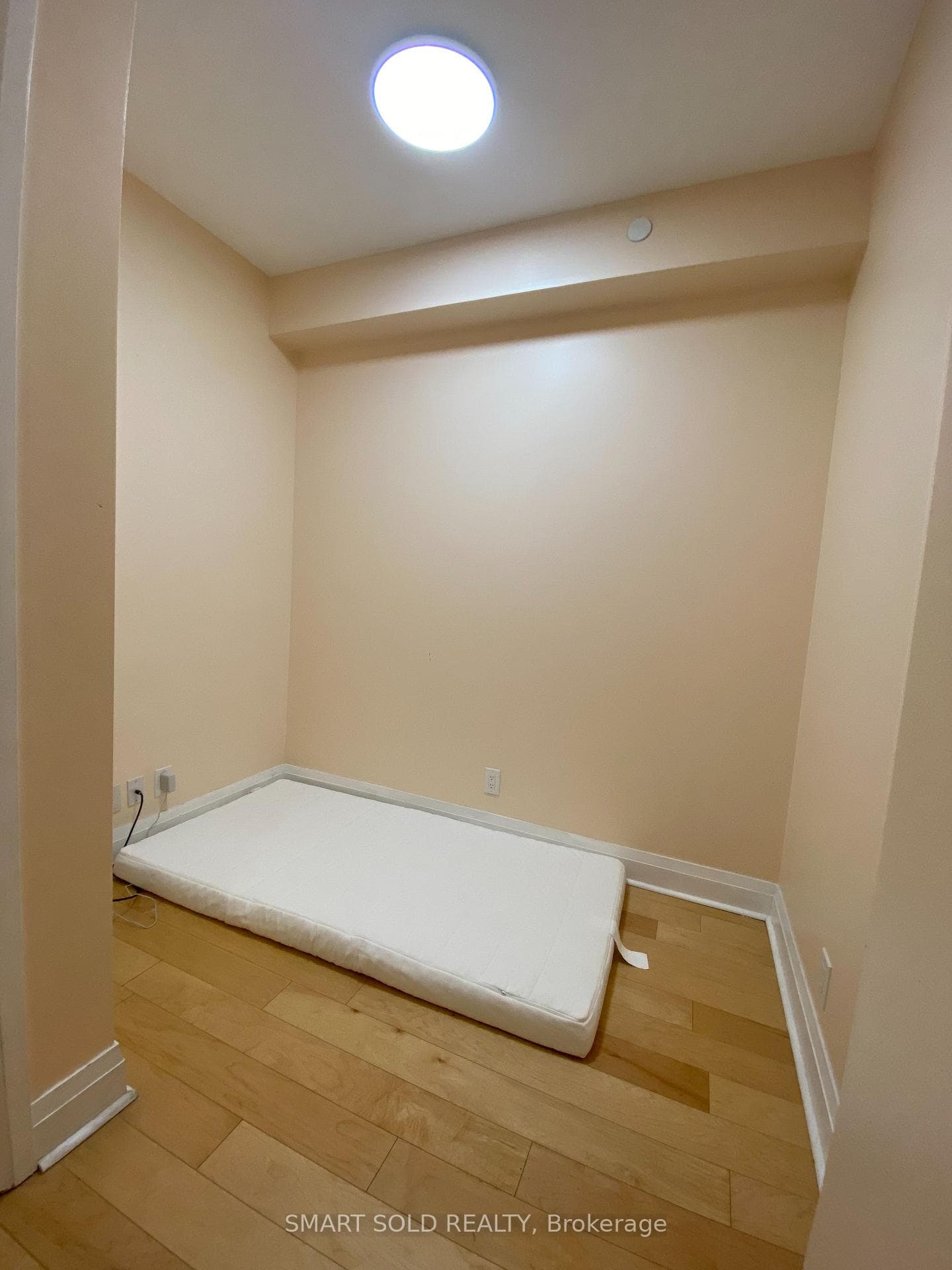21 Clairtrell Road Unit 213 photo 8