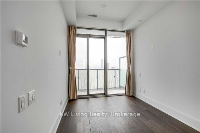 50 Charles Street Unit LP4902 photo 9