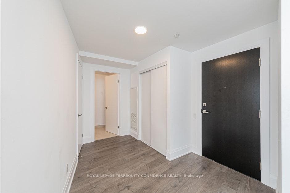 20 Brin Drive Unit 1105 photo 19