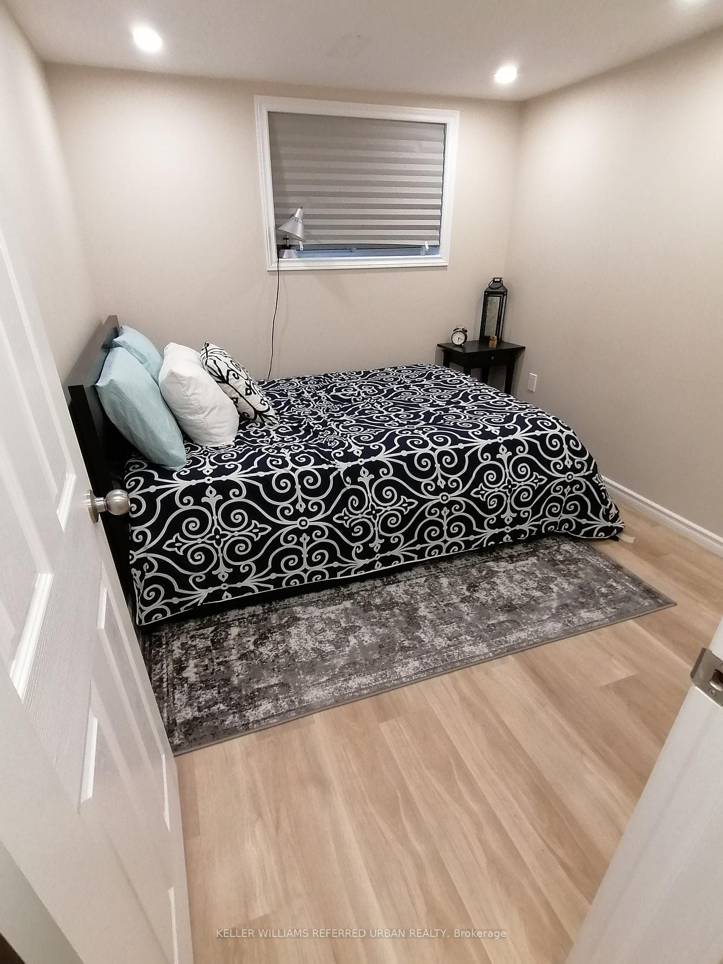 163 Livingstone Avenue Unit Lower photo 9