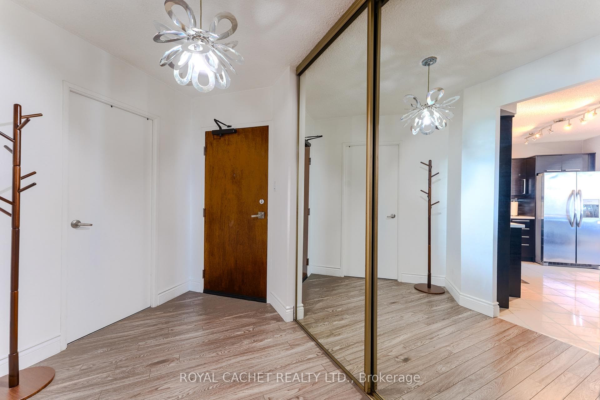 75 Graydon Hall Drive Unit 2505 photo 5