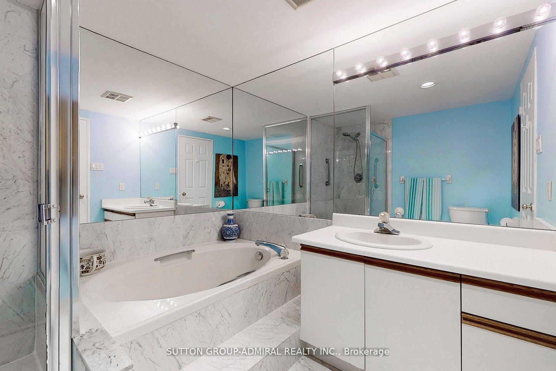 333 Clark Avenue Unit 311 photo 23