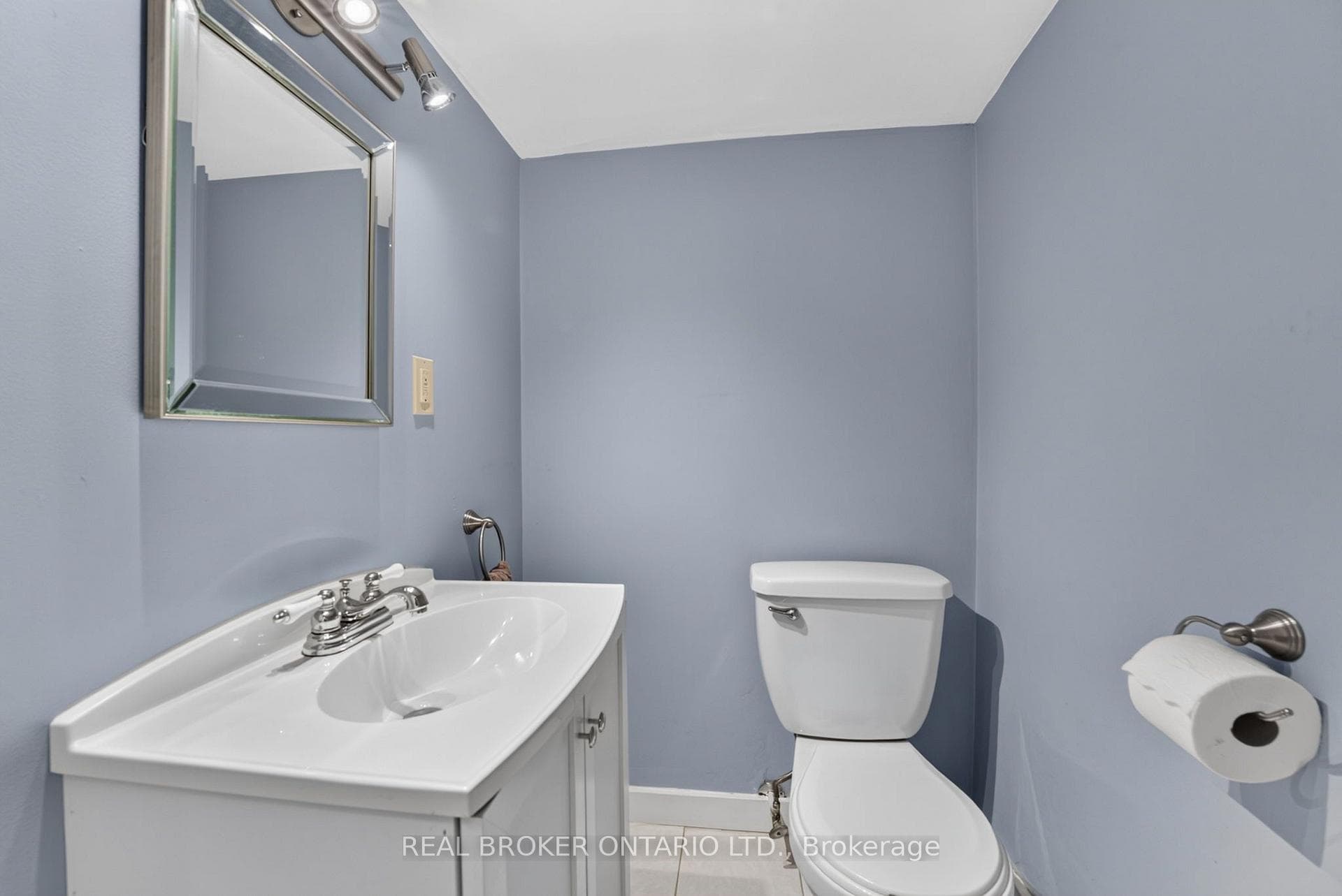 72 Houghton Avenue photo 27