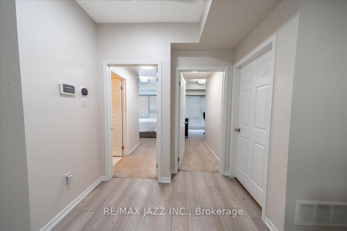 500 Kingbird Grove Unit 221 photo 14