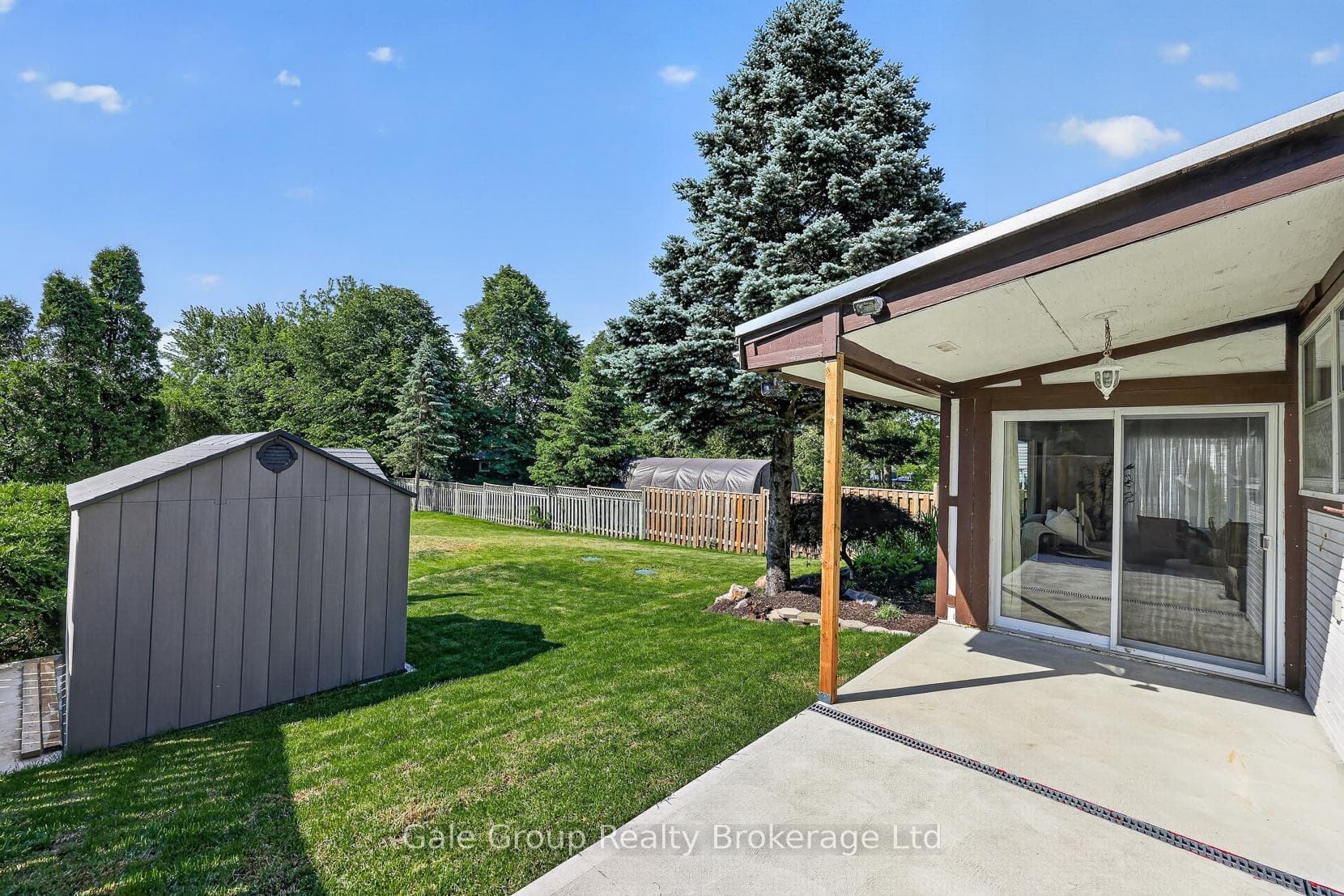 4021 Catherine Street photo 33
