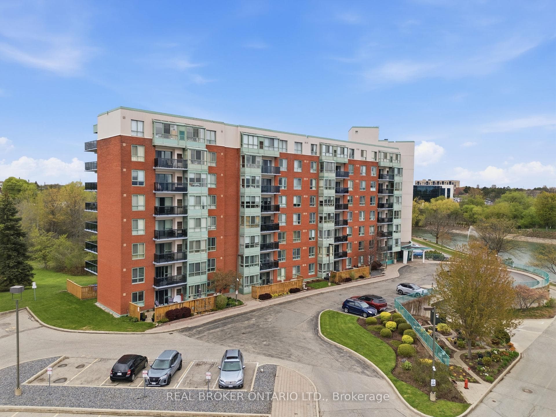 30 Blue Springs Drive Unit 215 photo 2
