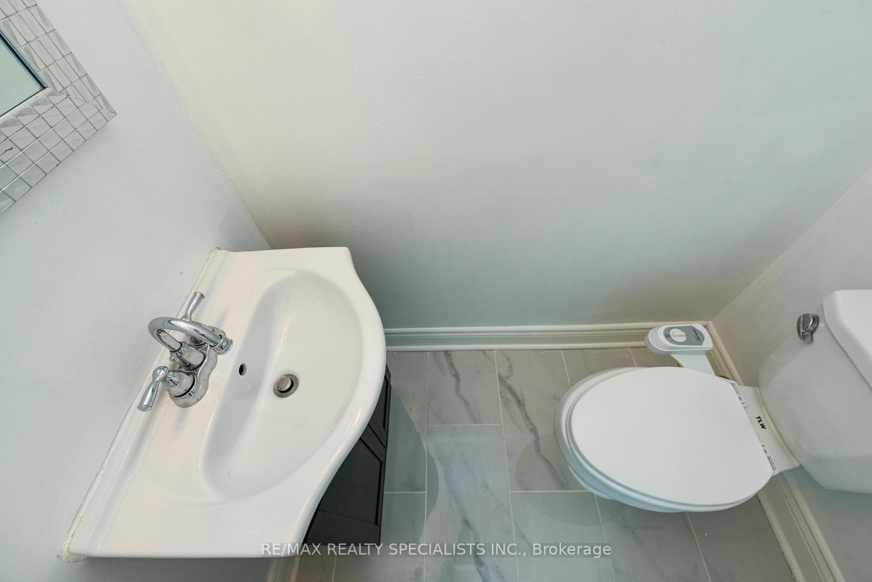3375 Acala Crescent photo 9