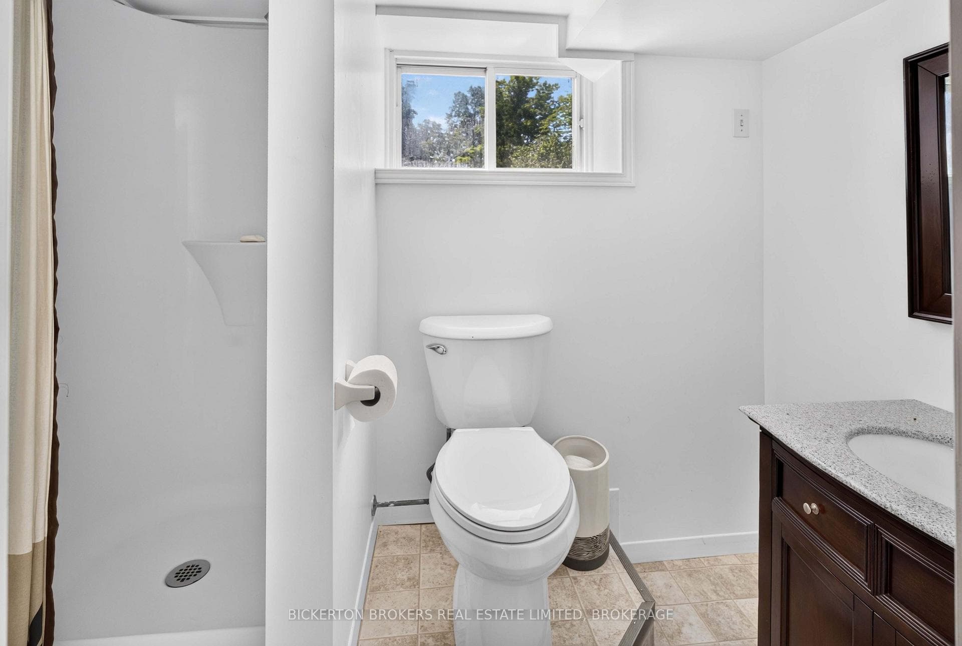 154 Eden Grove Road photo 39