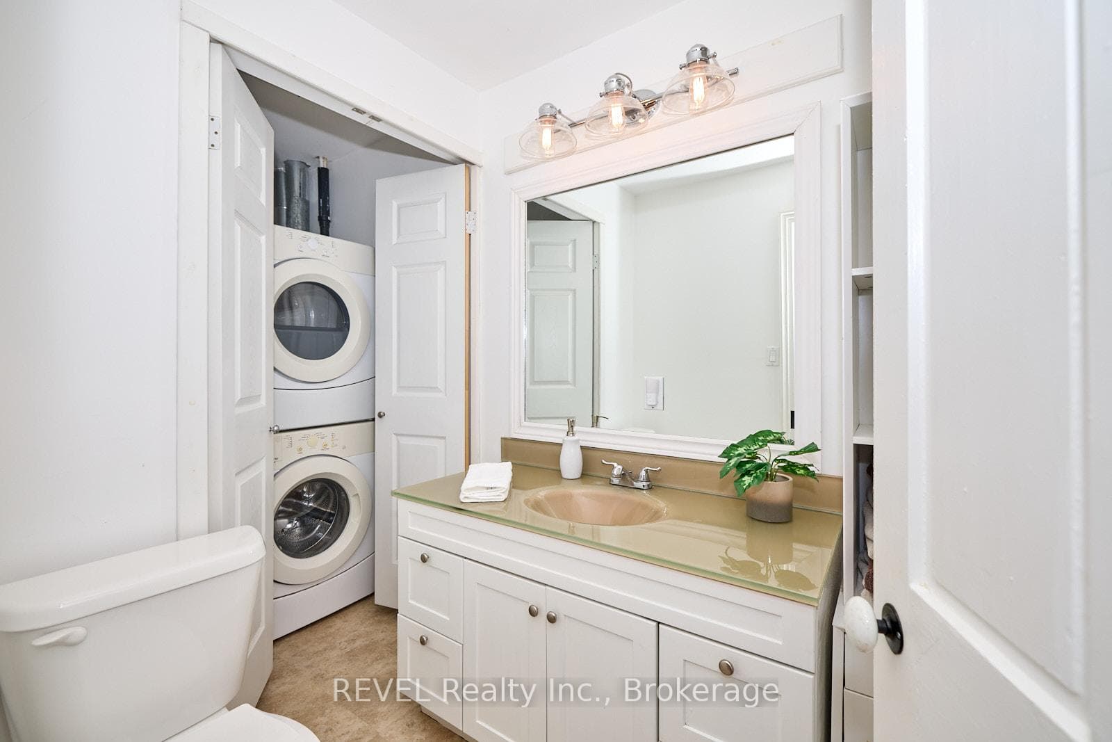 1819 Balfour Street photo 21