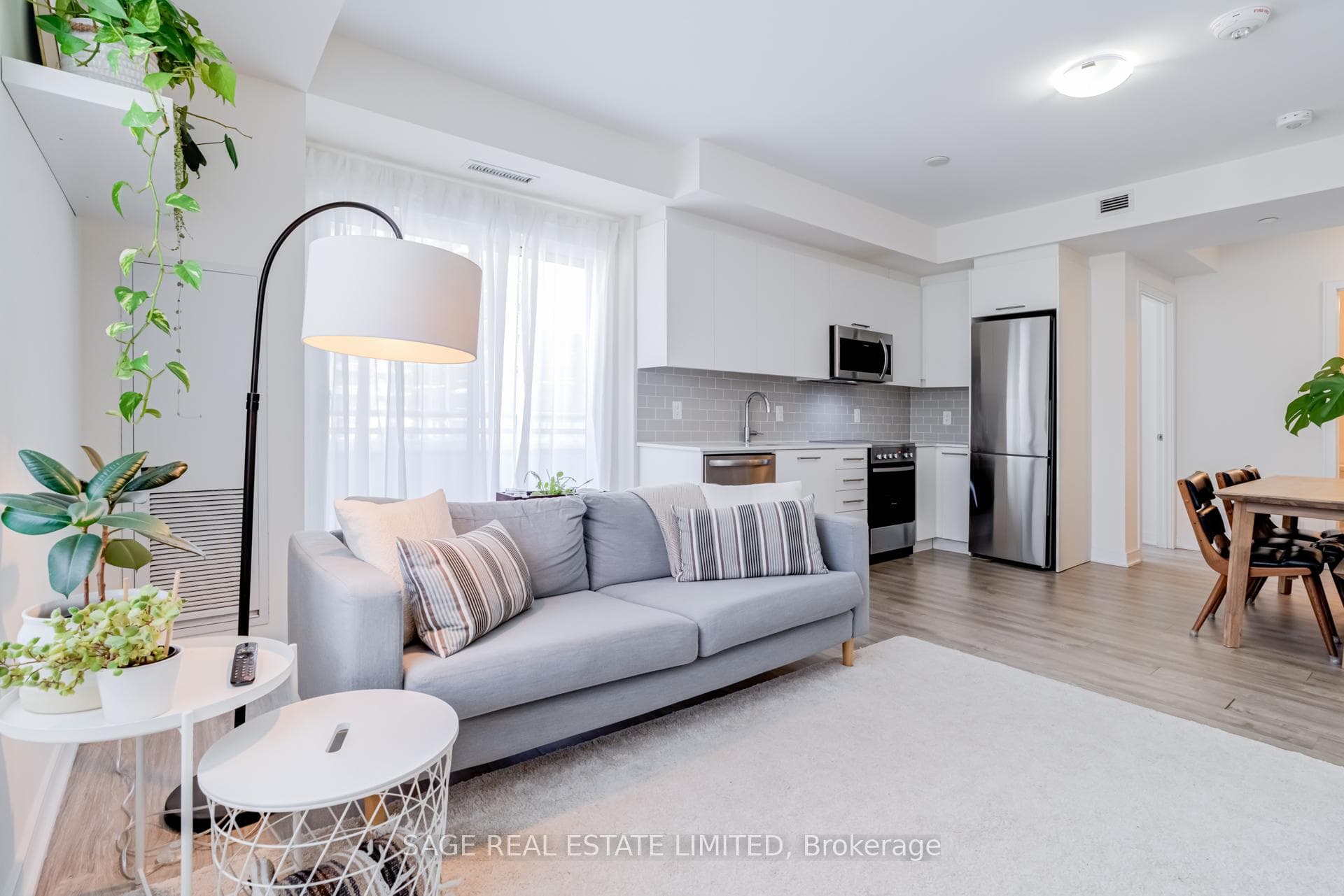 1 Neighbourhood Lane Unit 215 photo 16
