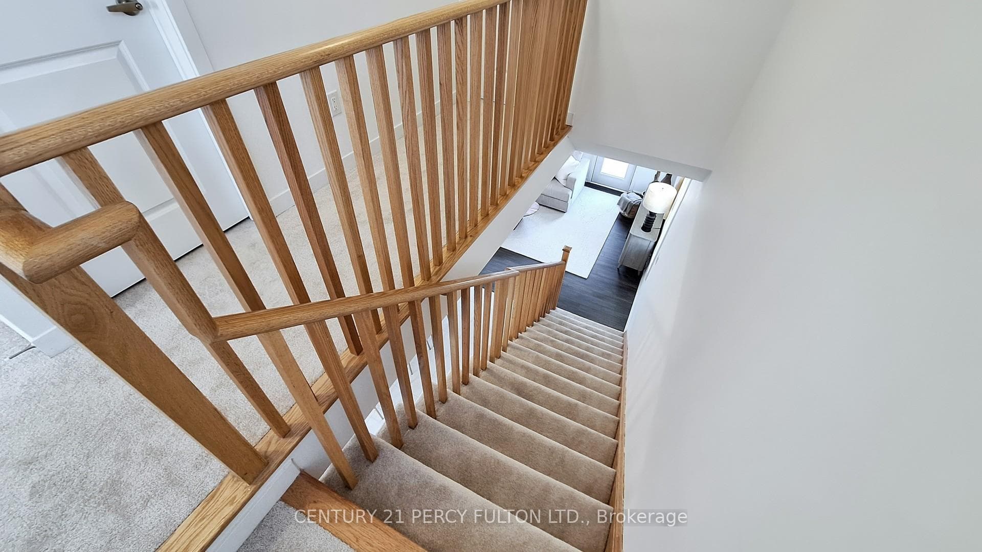 31 Selfridge Way photo 14
