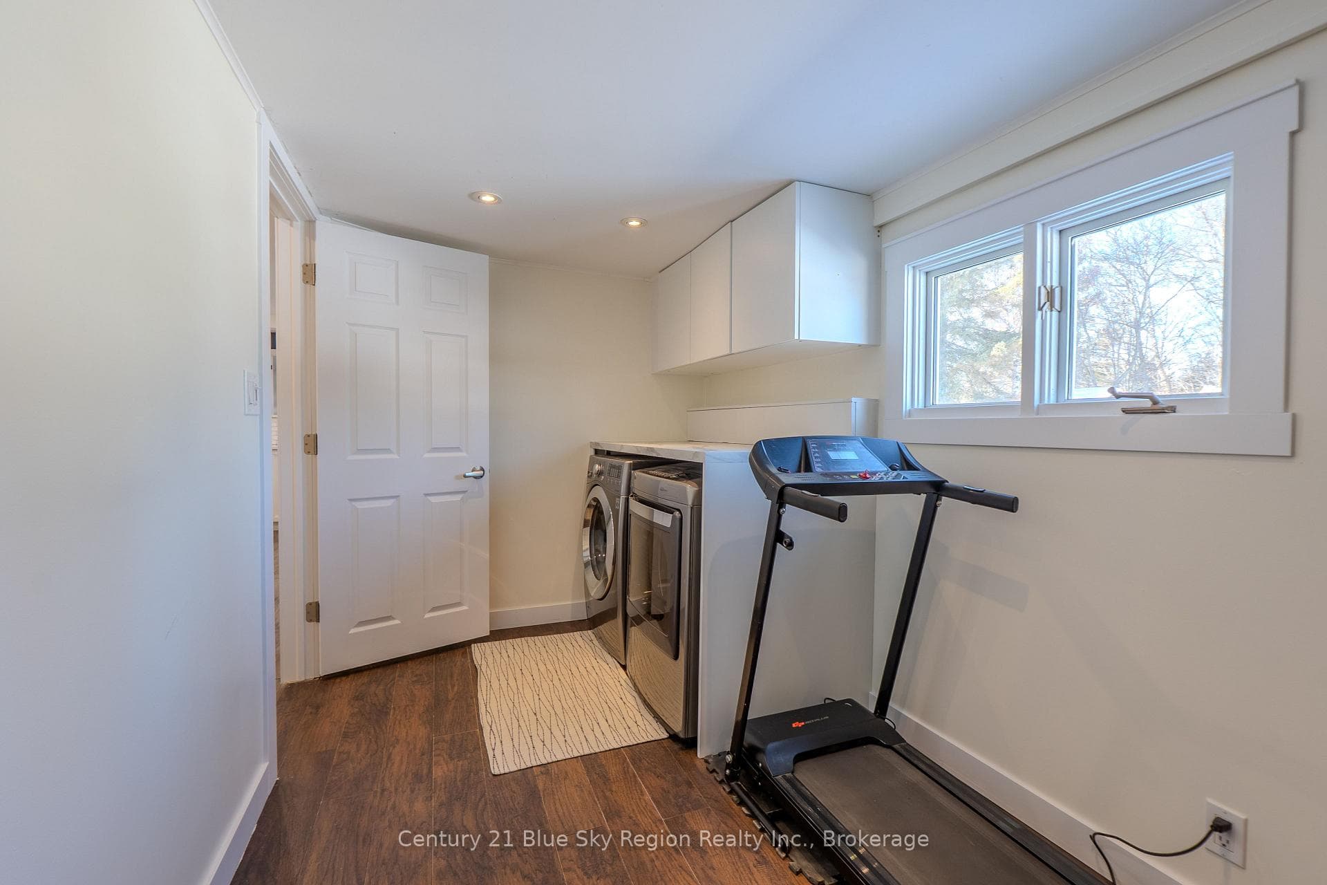 278 Tower Drive photo 26