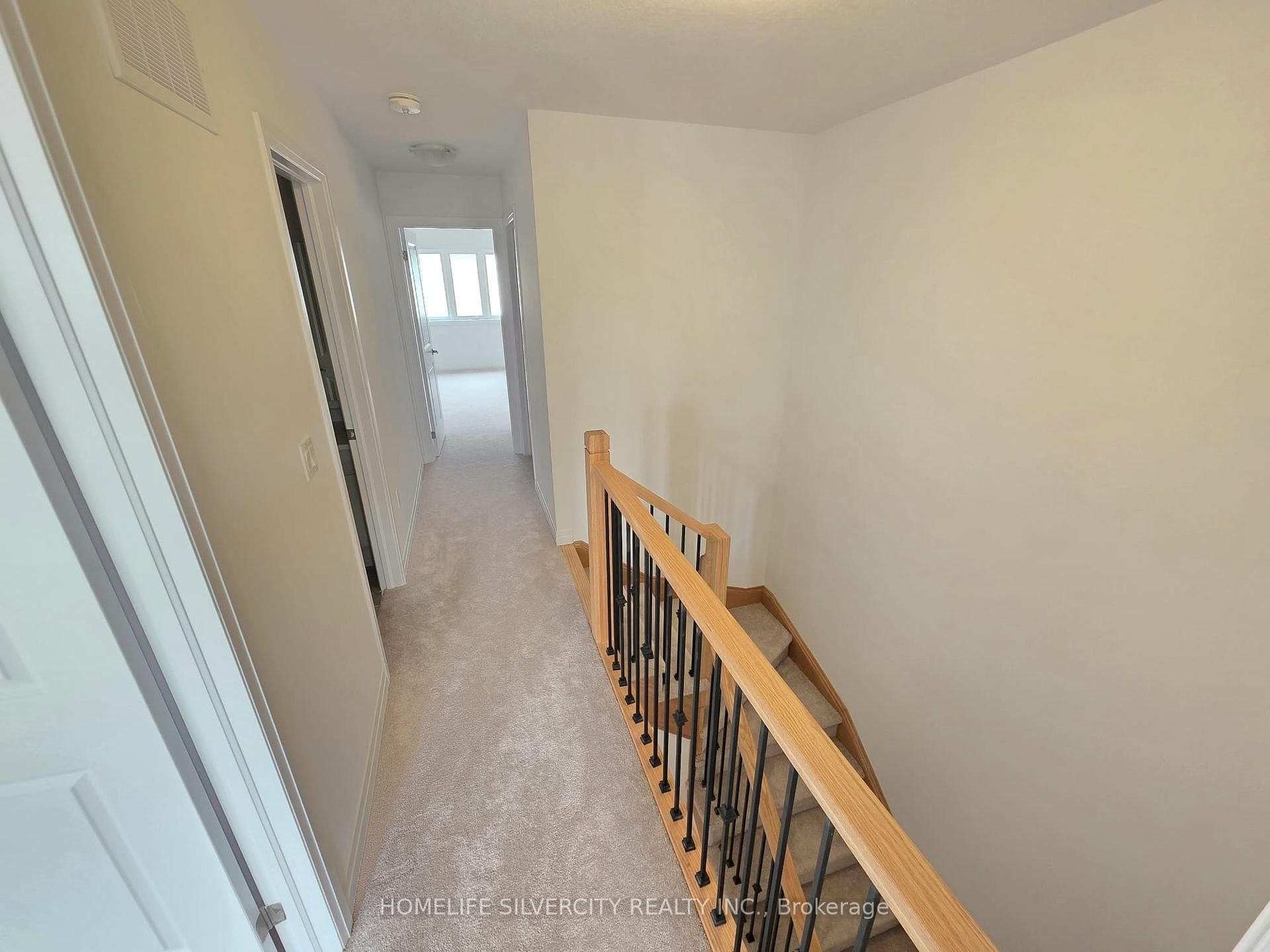 47 Manuel Street photo 16
