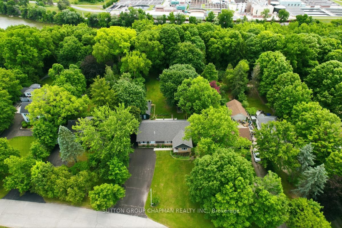 408 Old Riverside Drive photo 1