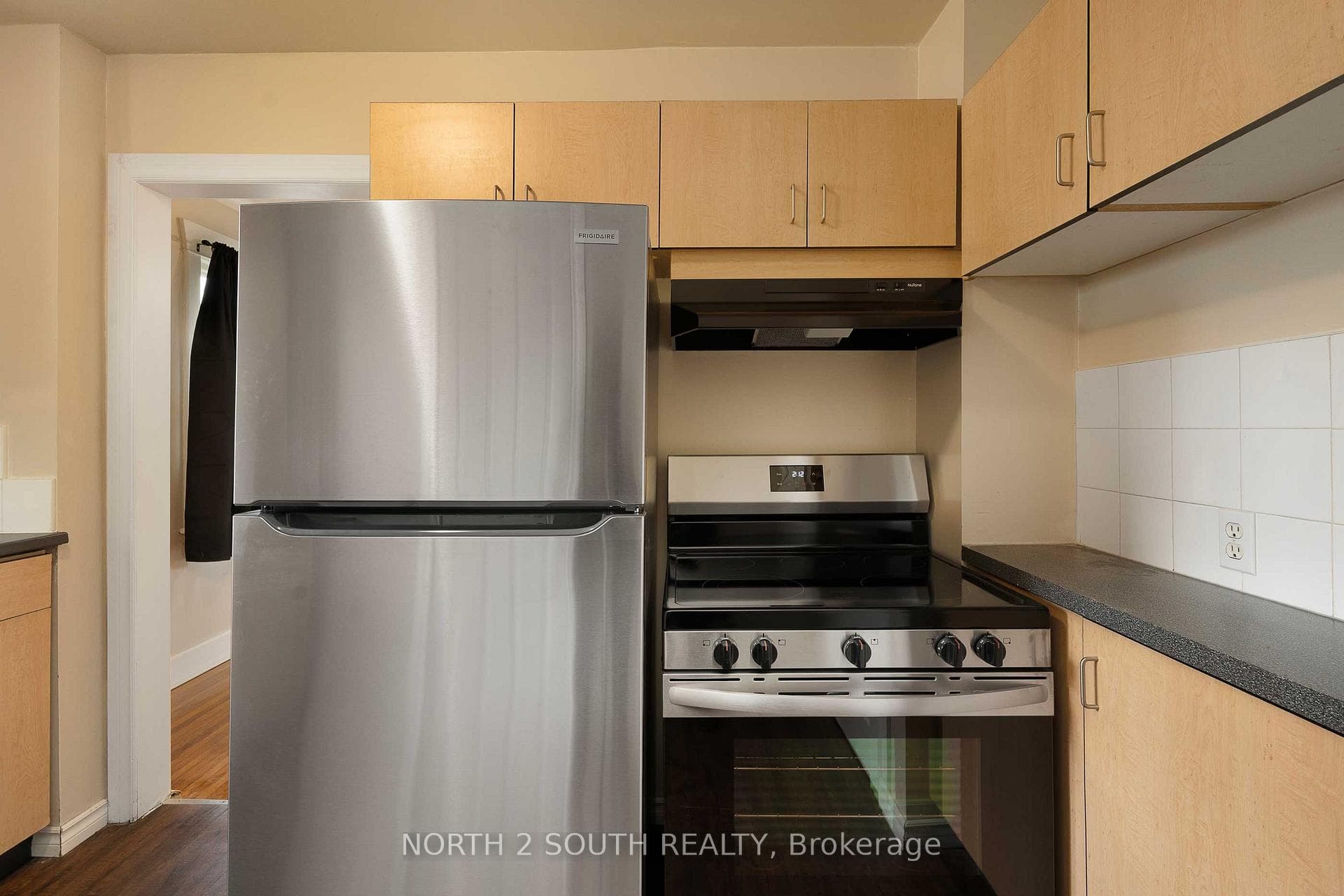 1604 Bruce Avenue photo 7