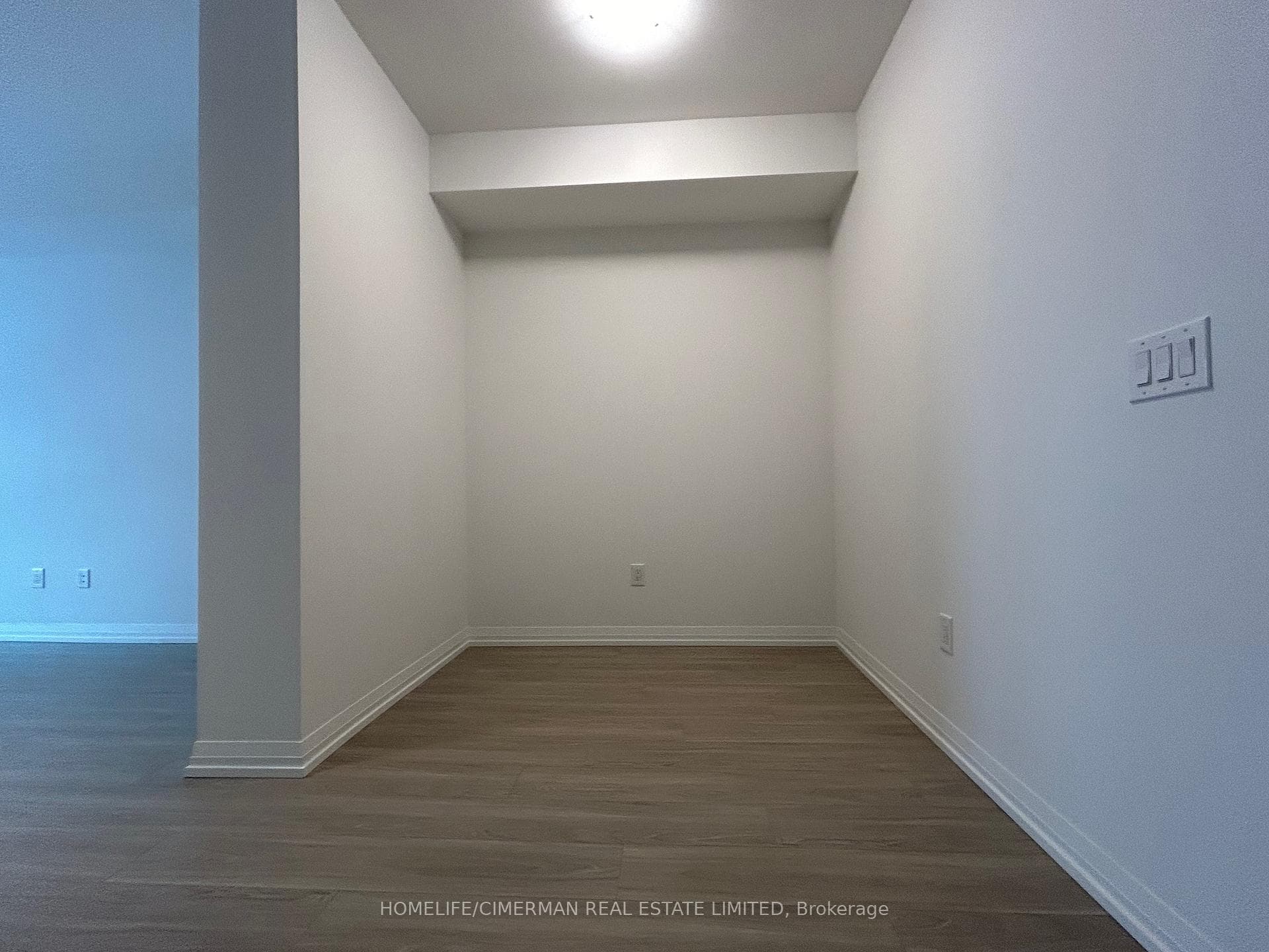 8 Widmer Street Unit 1111 photo 11