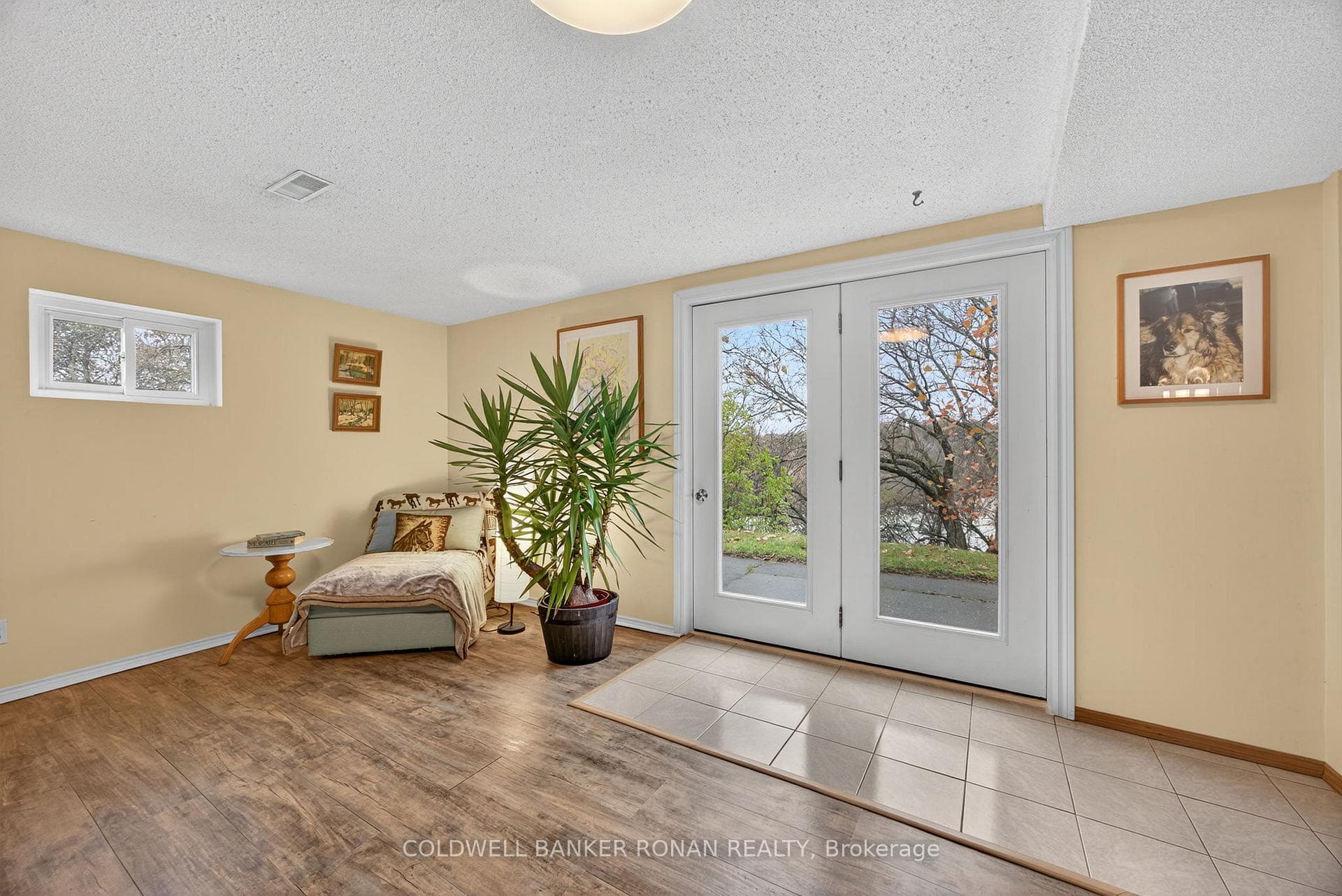 6976 2nd Line photo 33