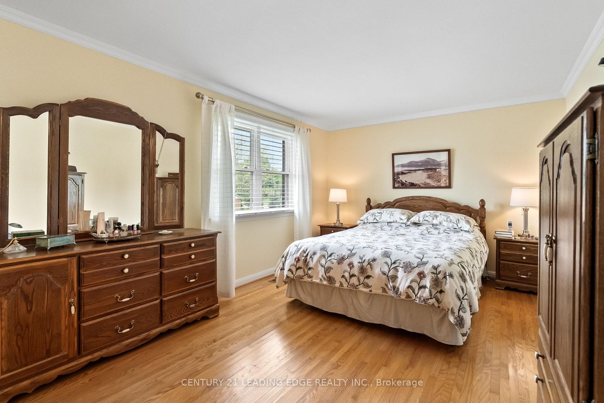 339 St Lawrence Street photo 26