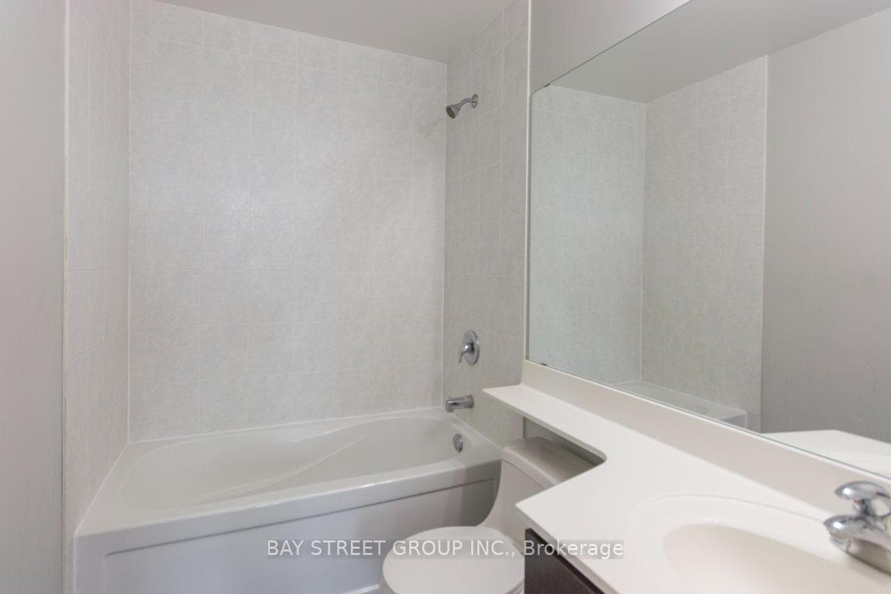 60 Absolute Avenue Unit 5006 photo 13