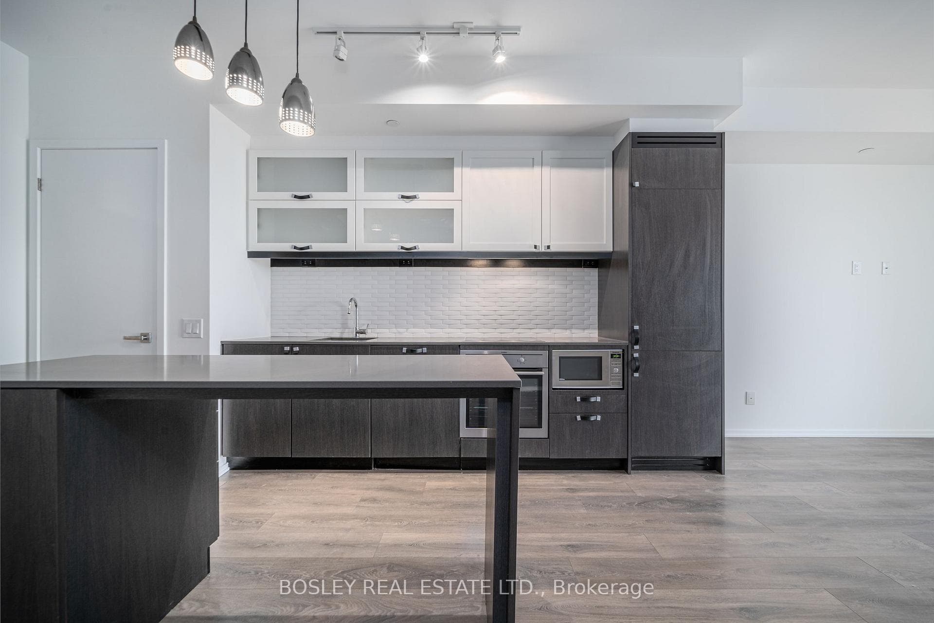 783 Bathurst Street Unit 314 photo 5