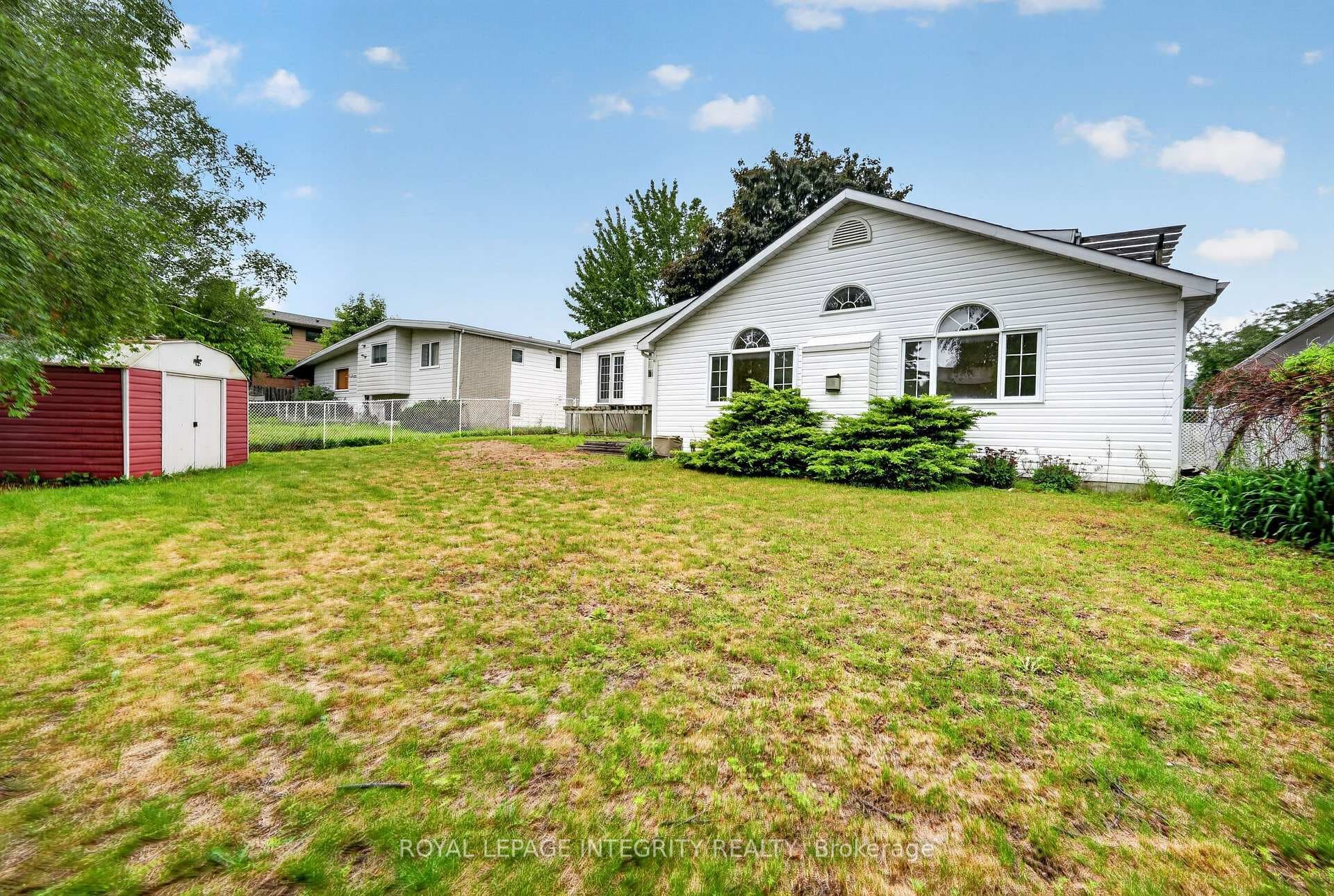 46 St Remy Drive photo 50