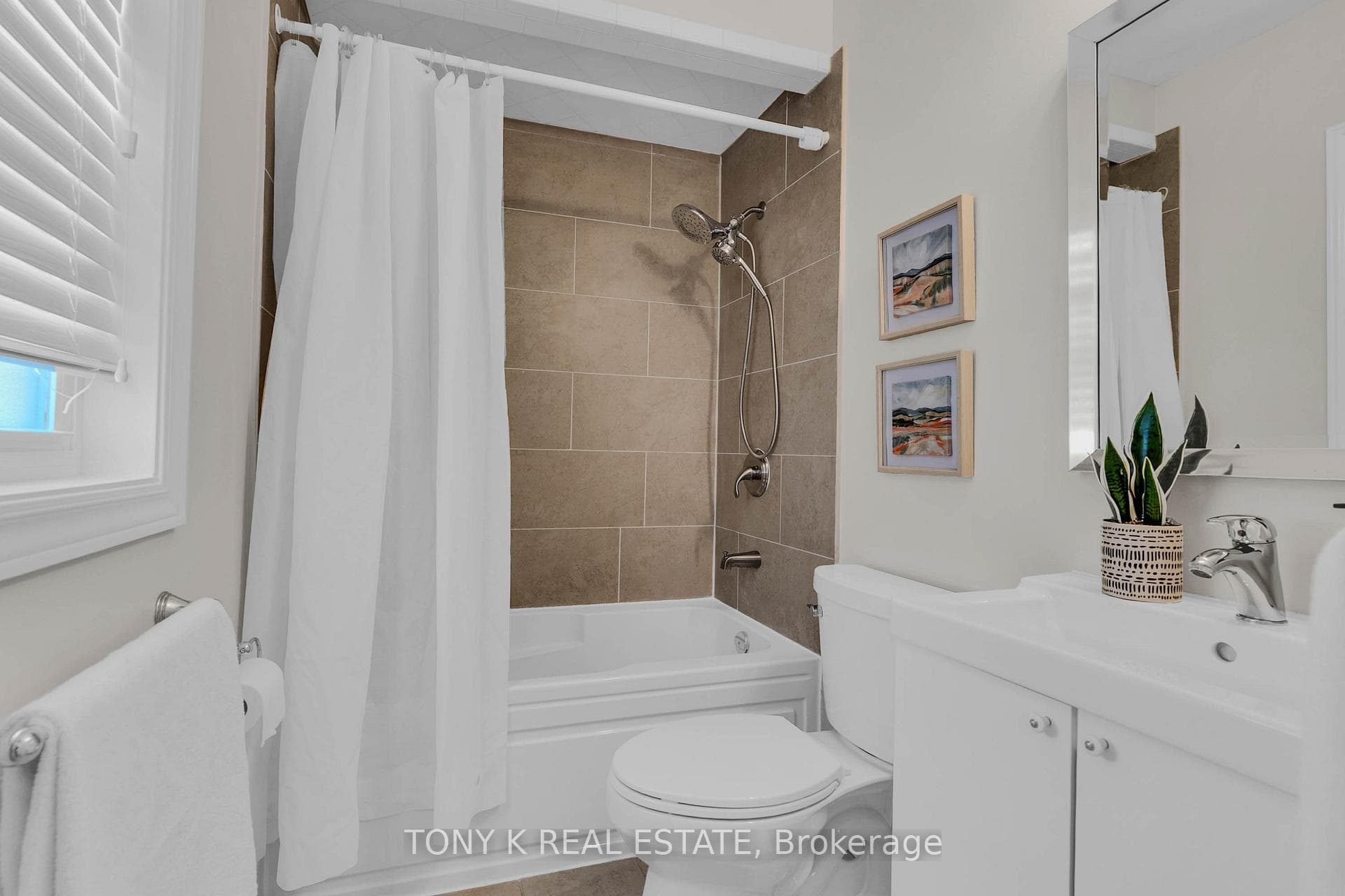 20 Singleton Road photo 7