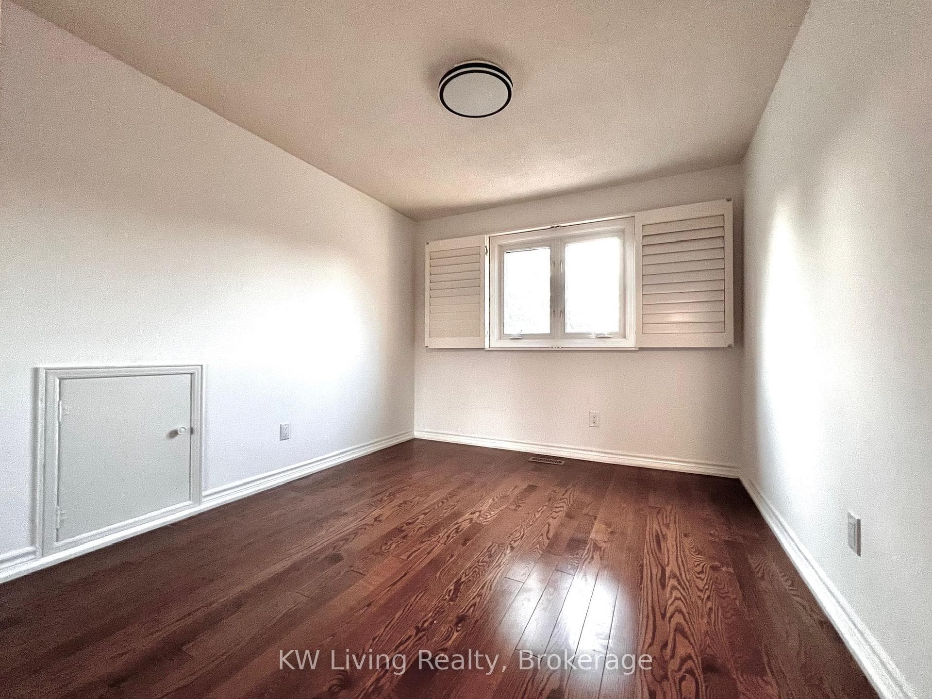 92 Breckonwood Crescent photo 24