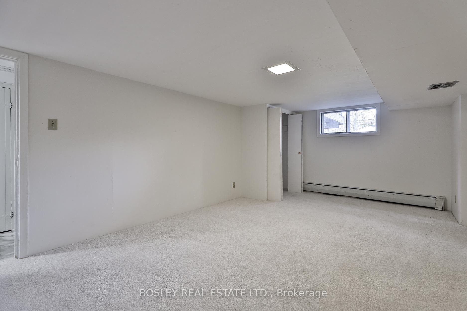 432 Broadway Avenue photo 26