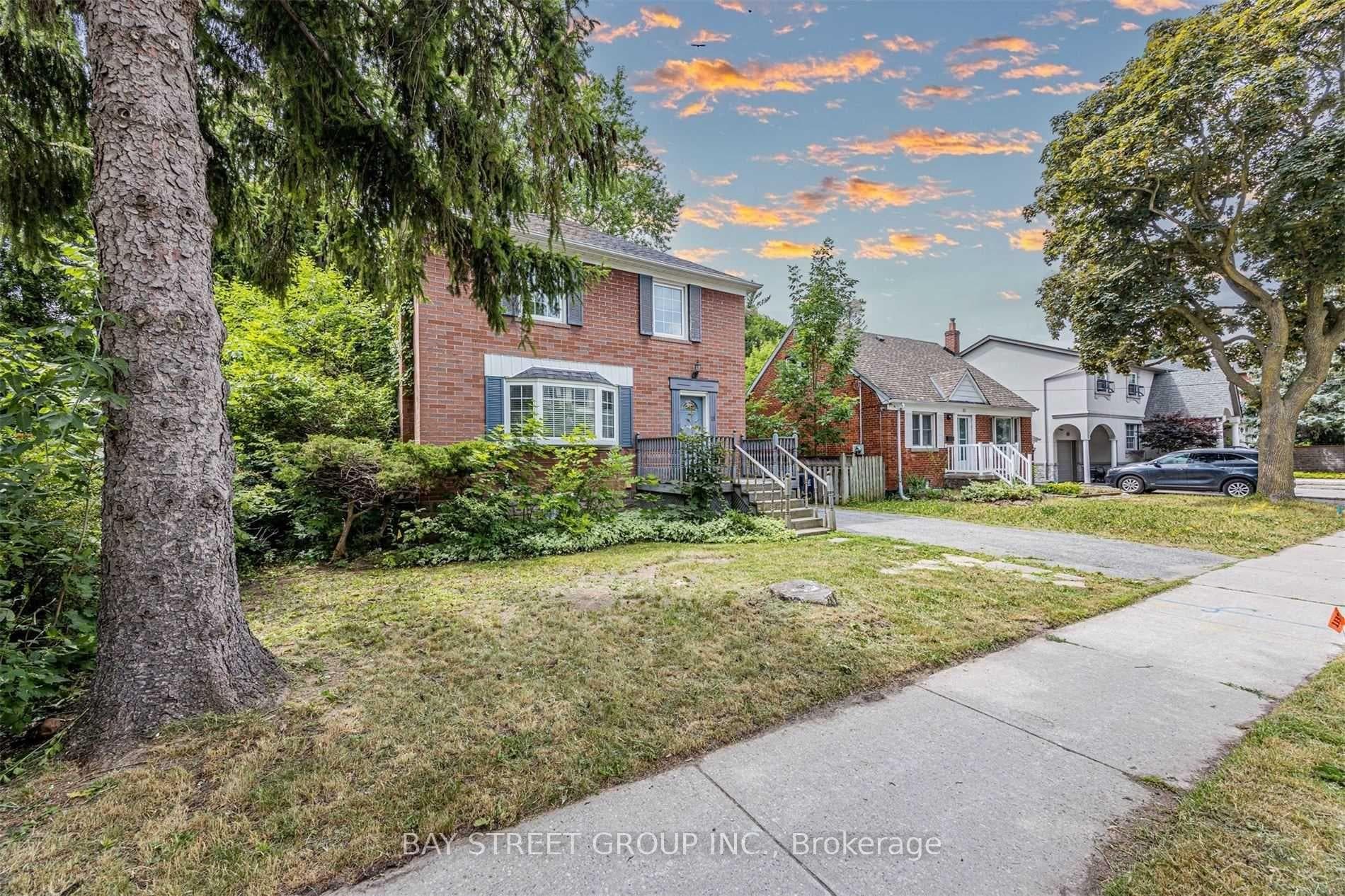 79 Florence Avenue photo 2