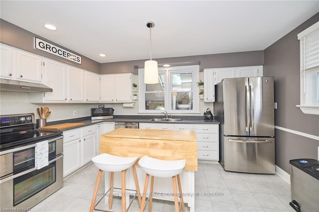 44 CLARE Avenue photo 11