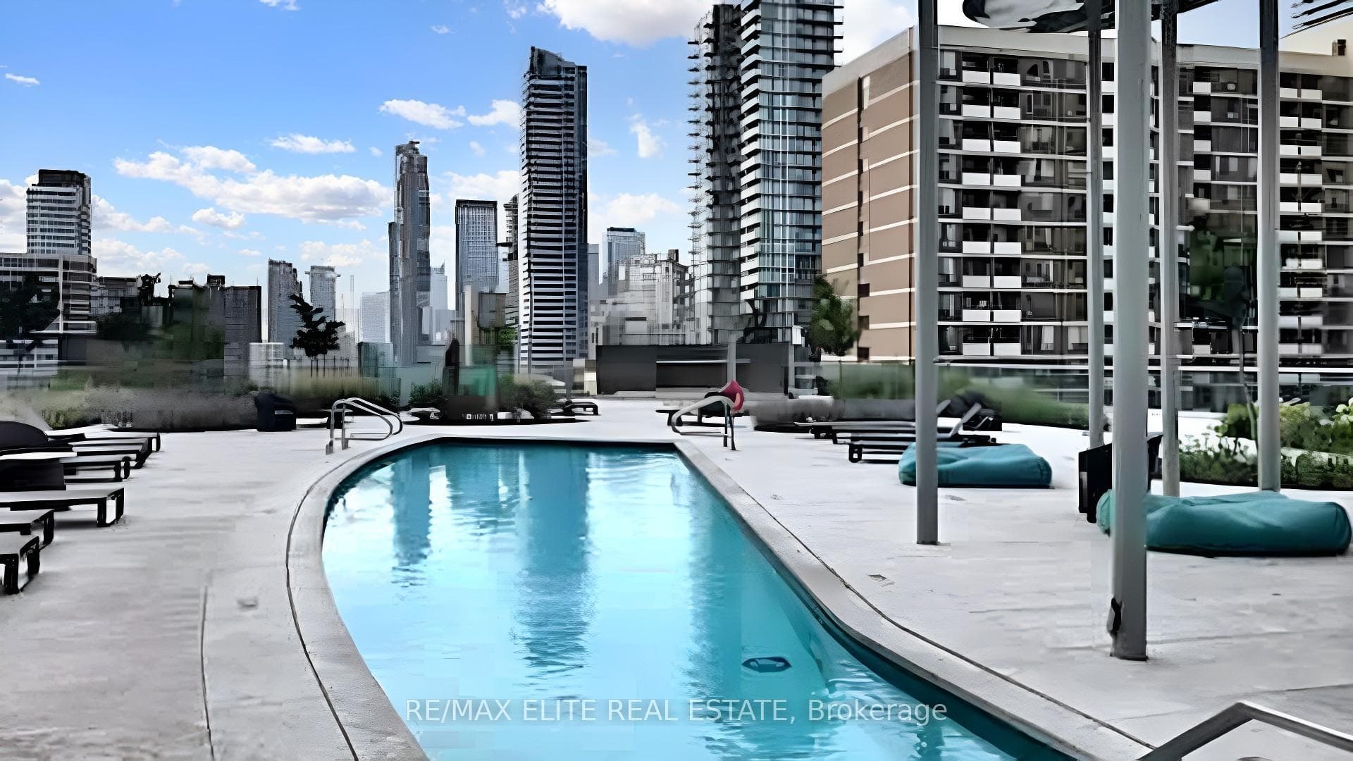 1 Bloor Street Unit 5606 photo 23
